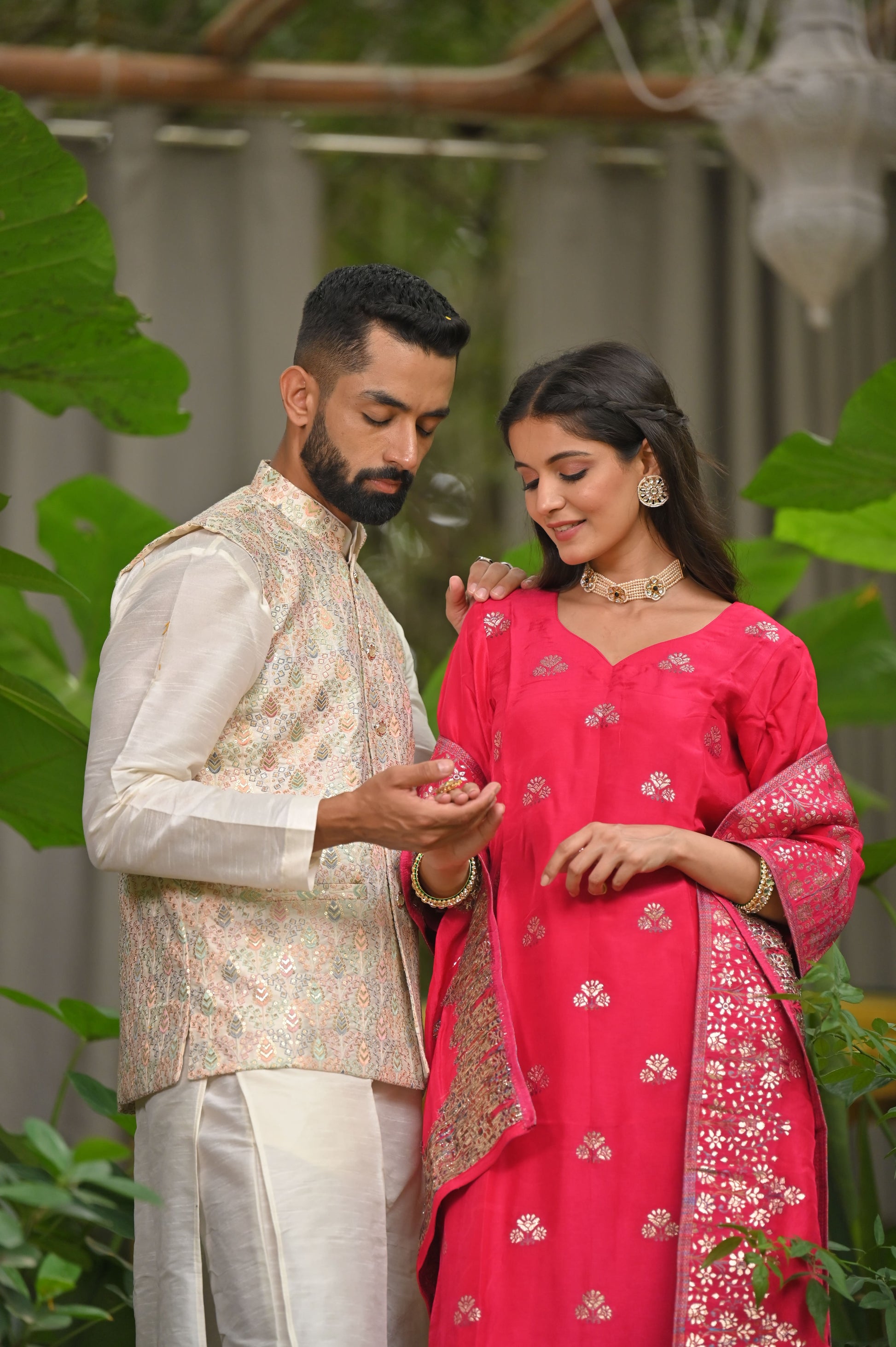 Buy Couple Wedding Dress & Matching Dress For Couple Indian - Apella