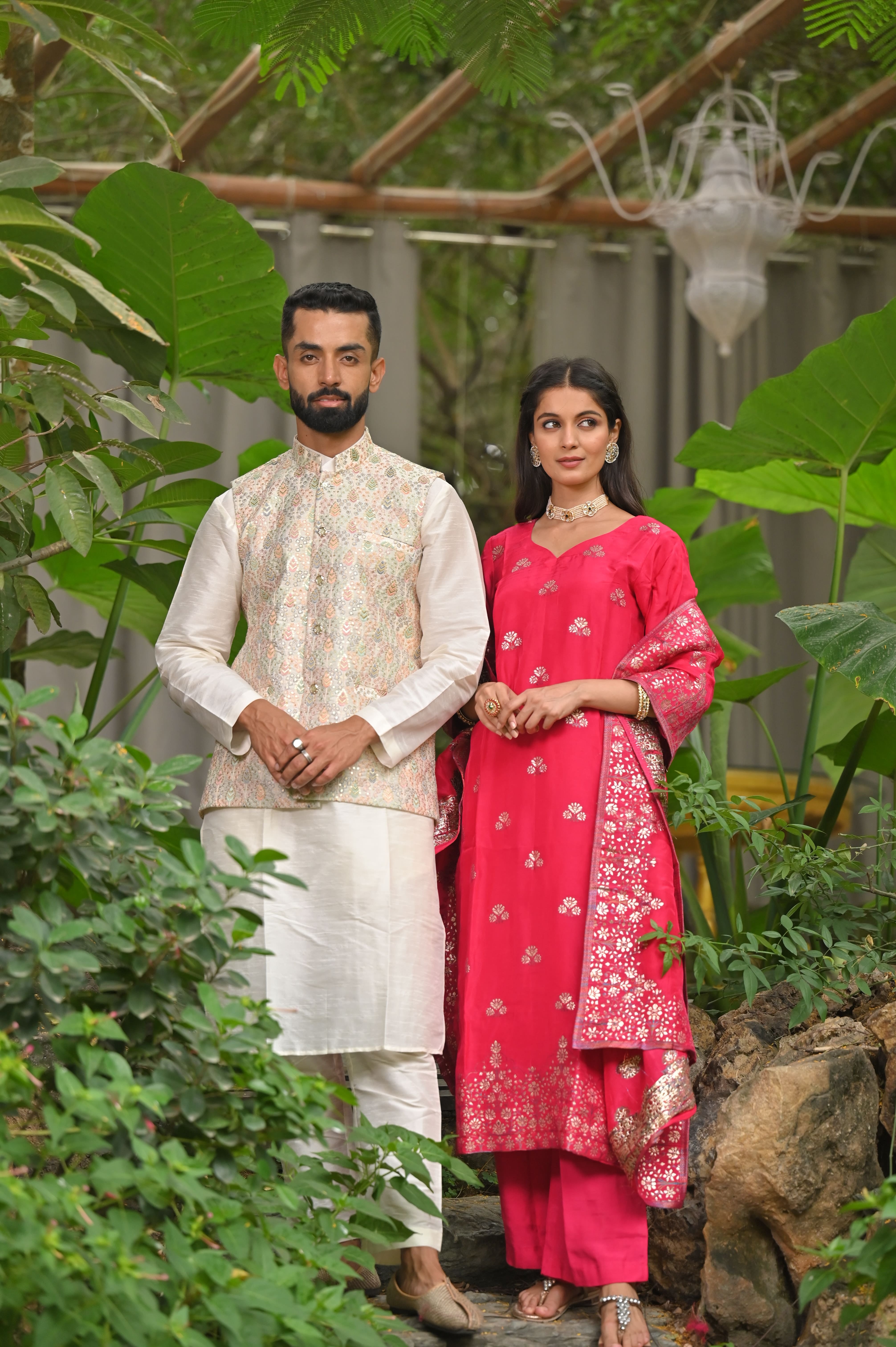 Couple Dress for Pre Wedding Shoot IBUY-1111CP Peach Maroon Couple Matching  Dress Set – iBuyFromIndia