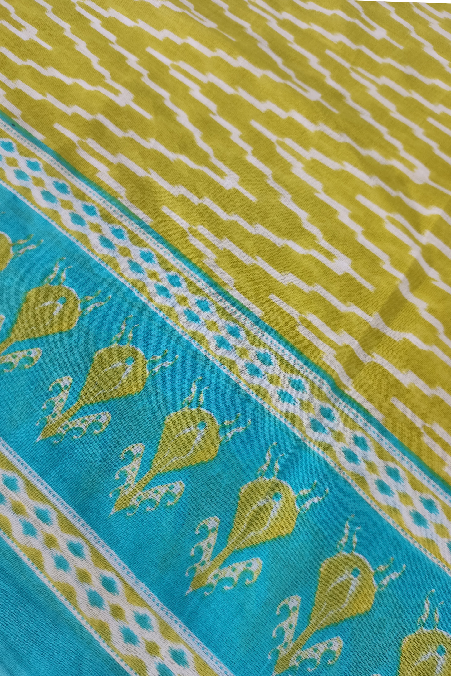 Neon Zikzak Print Cotton Dupatta