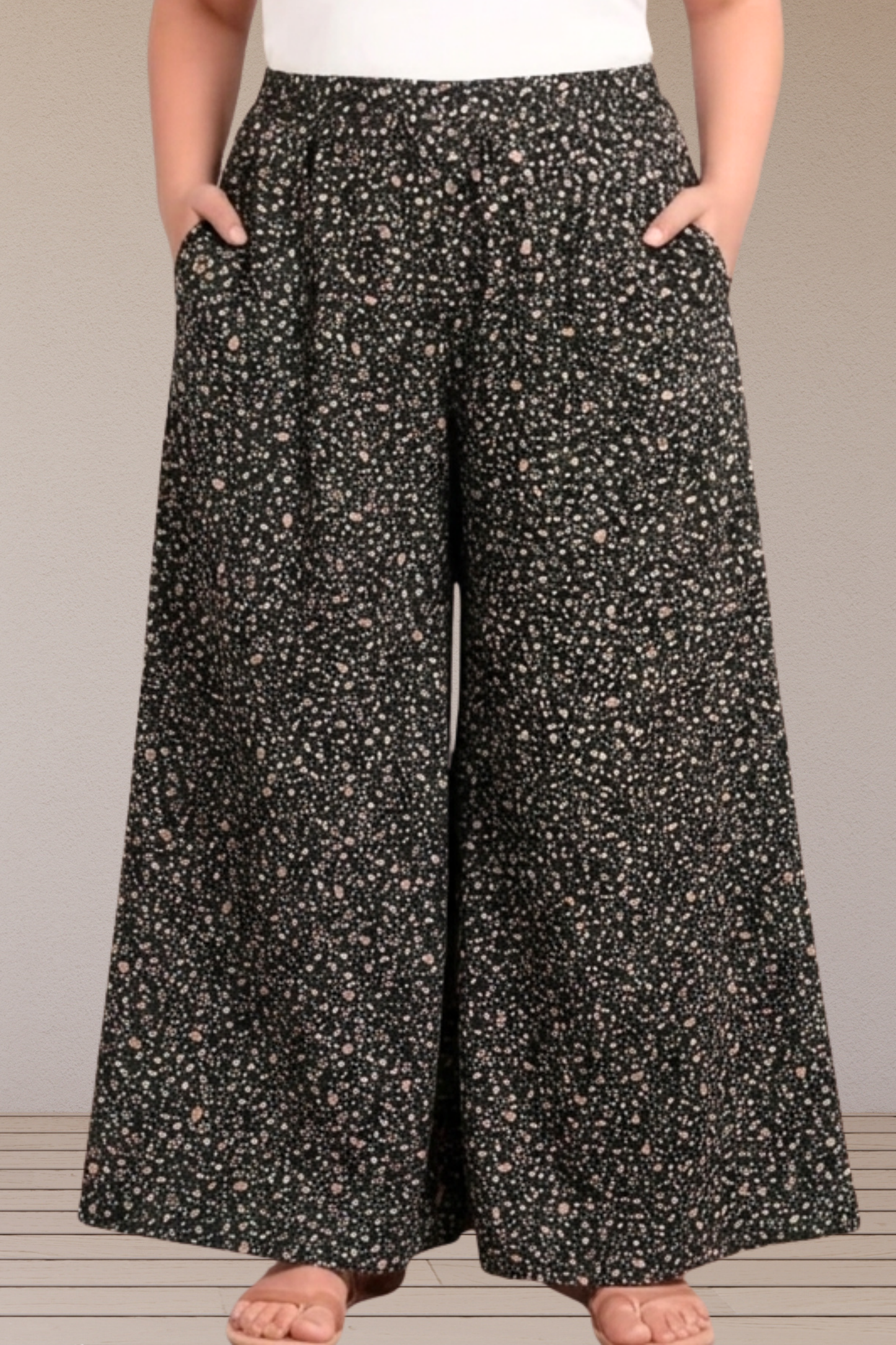 Noir Blossom Flare Pant