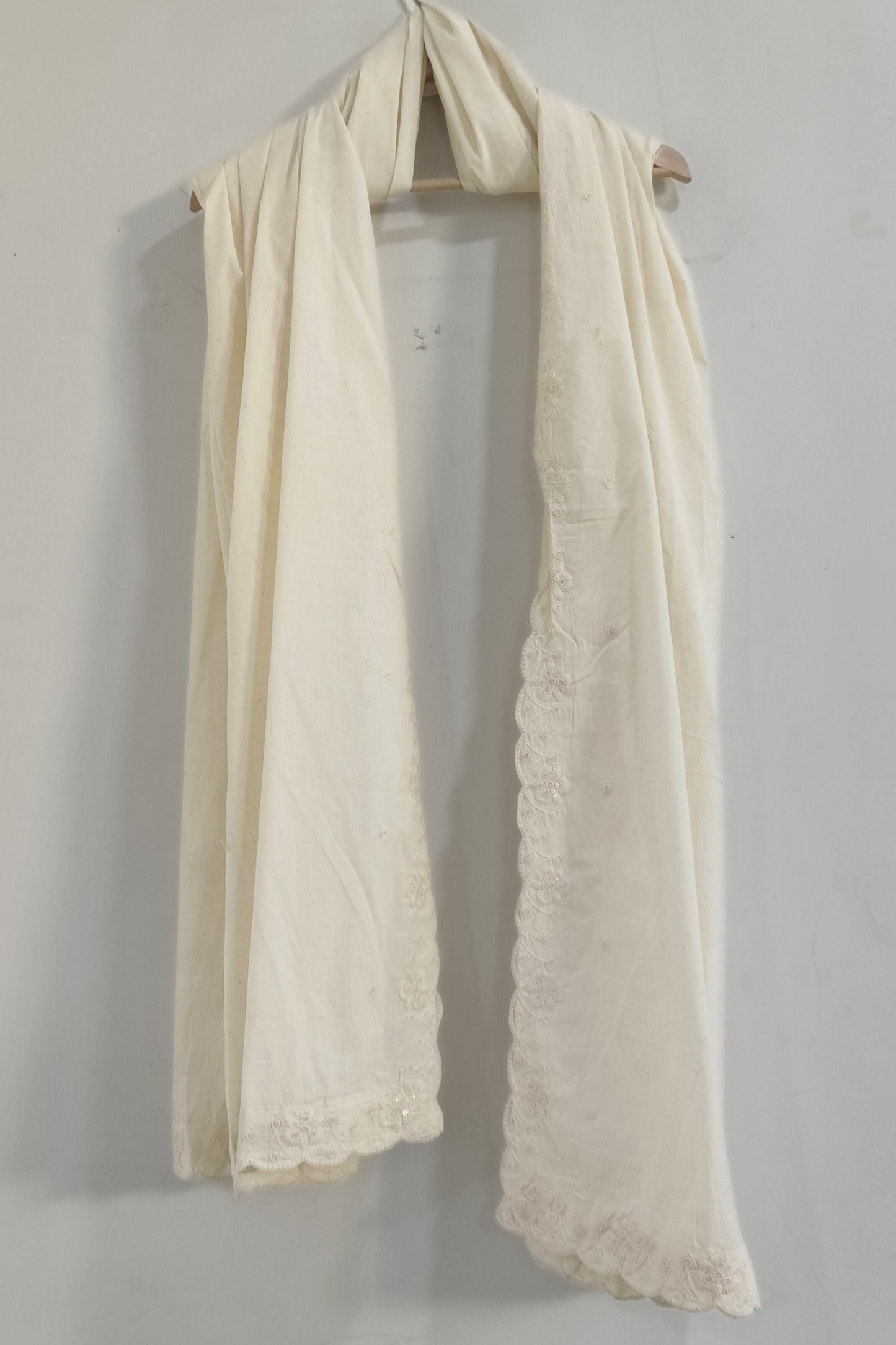 Off White Sequin Mul Cotton Dupatta
