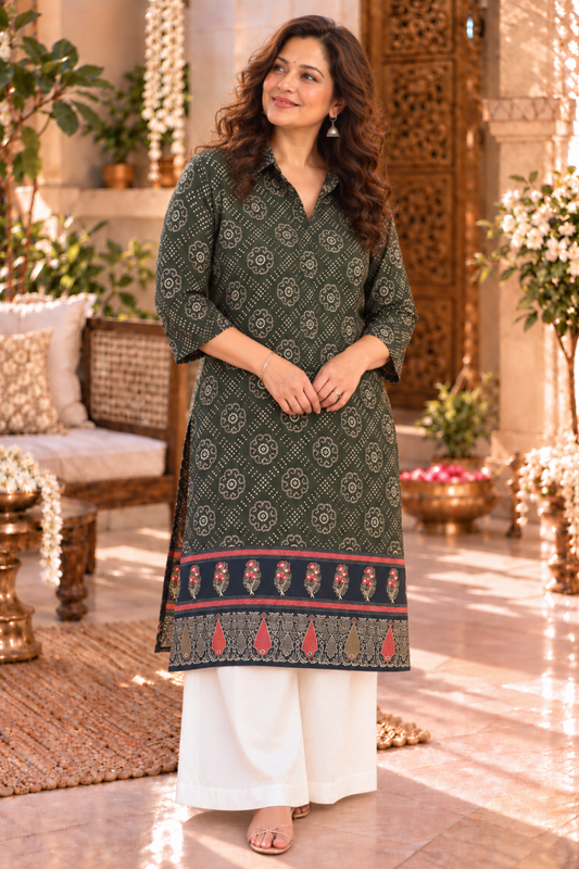 Wild Olivia Printed Kurta With Foil Print