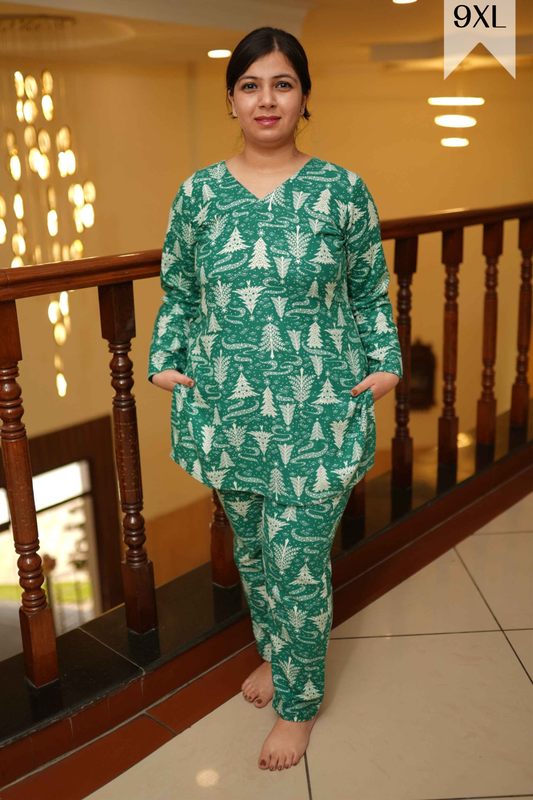 Snowy Woods Woollen Night Suit