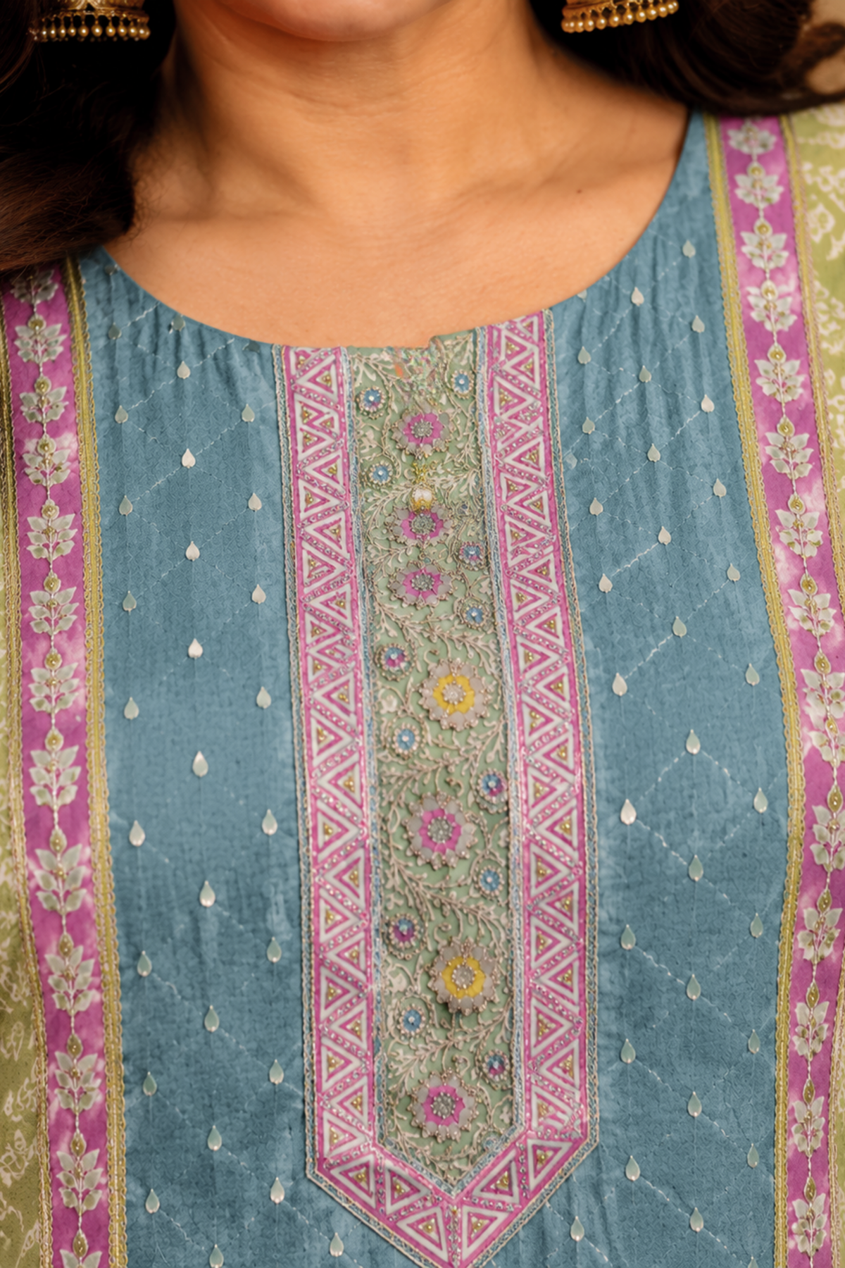 Parrot Sitara Muslin with Aari Work