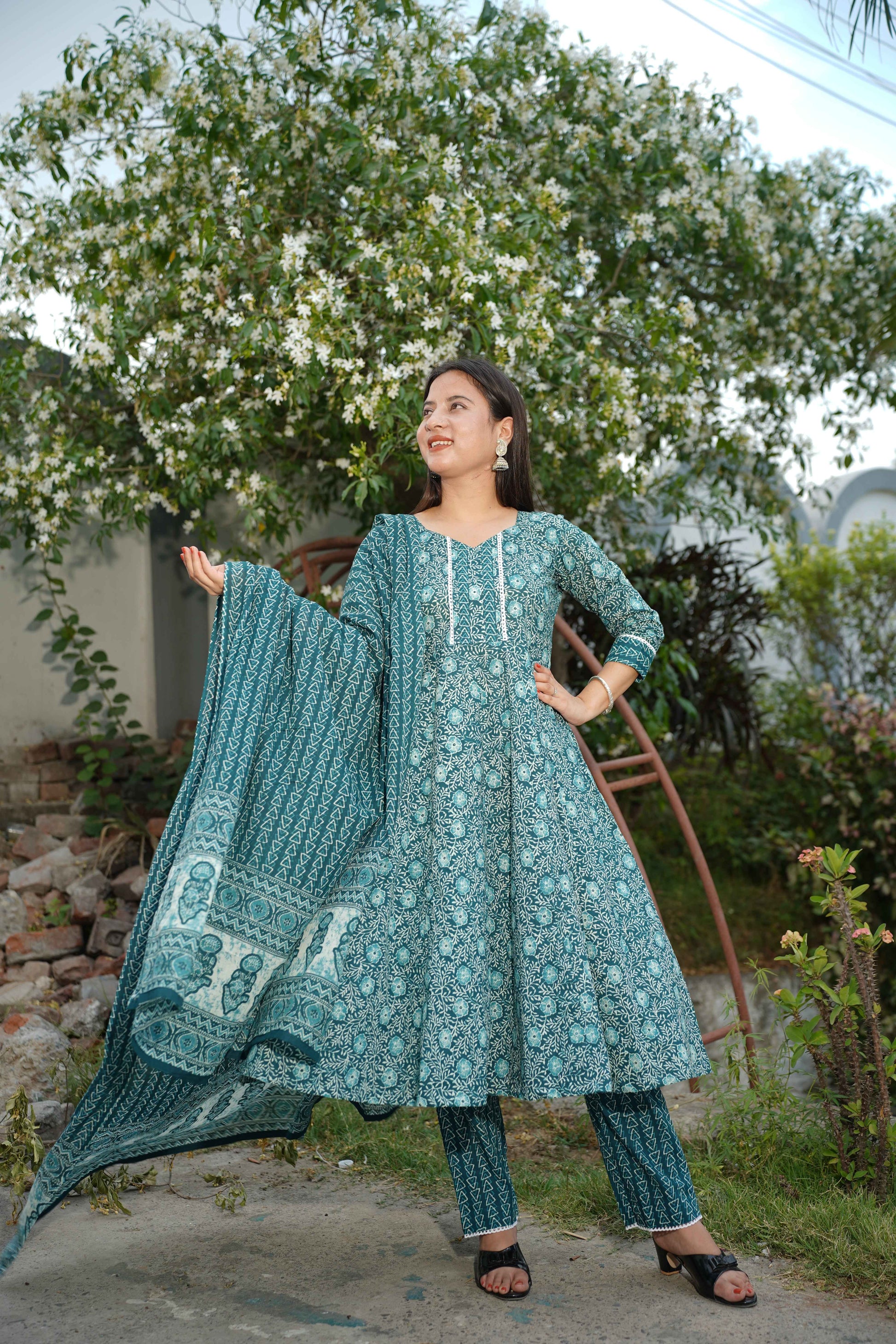 Peacock Blue Jaal Print Suit Set