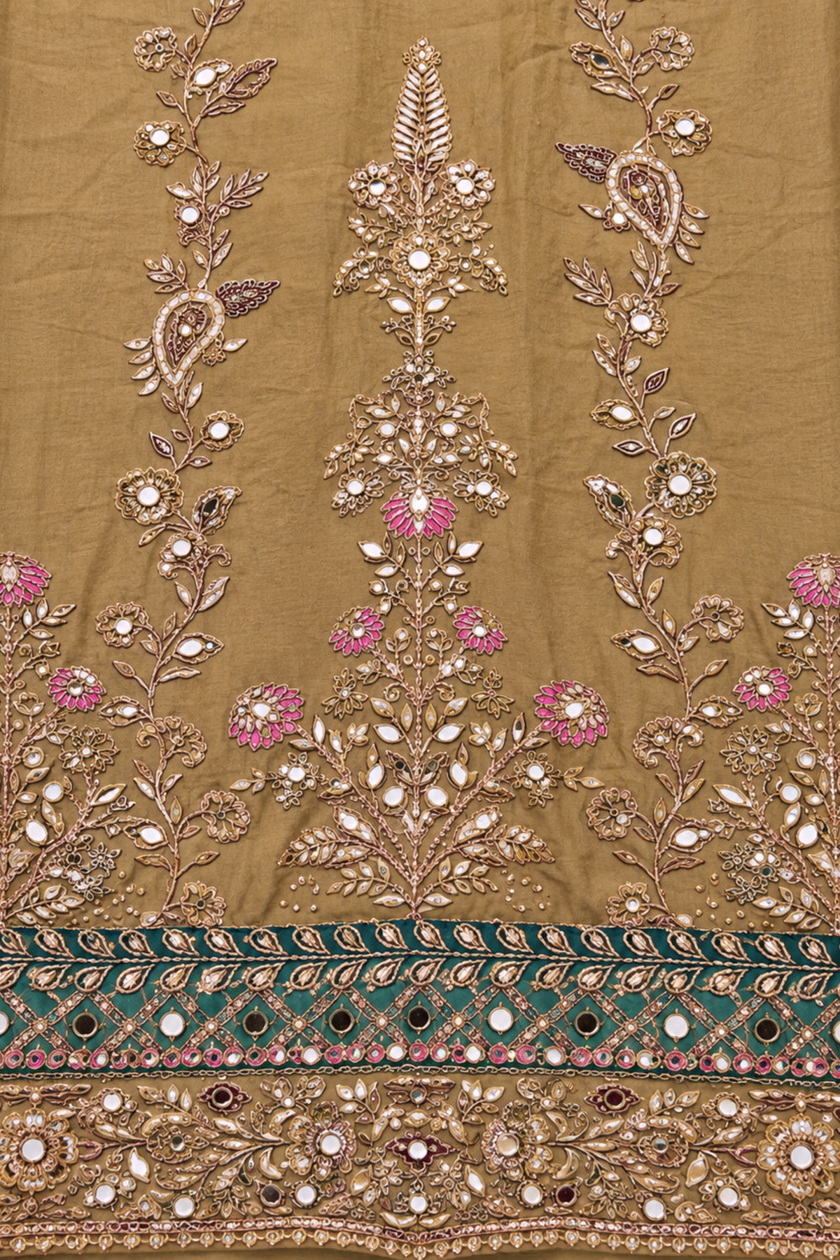 Zehra Karachi Muslin Suit With Aari Work