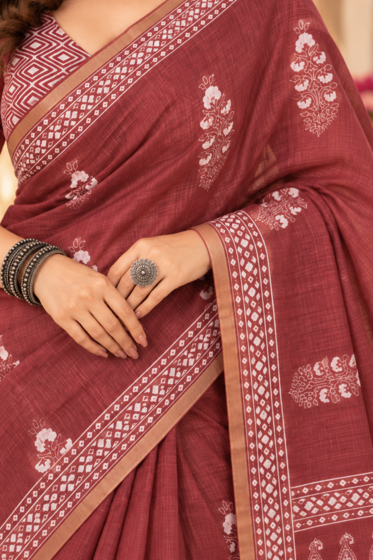 Saumya Printed Saree With 1.5 Mtr Blouse Piece