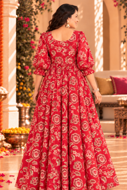 Scarlet Rose Foiled Dress With Pockets