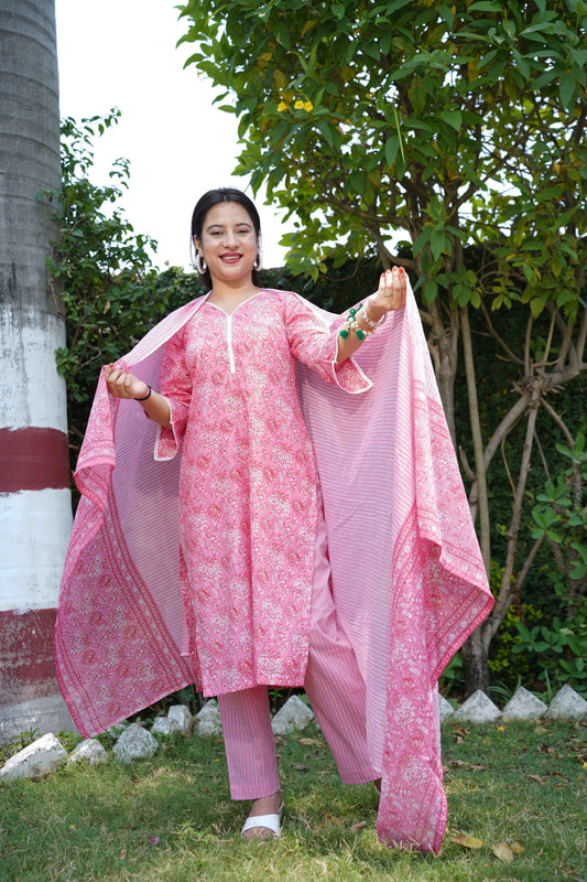 Seaside Rose Jaal Print Suit Set