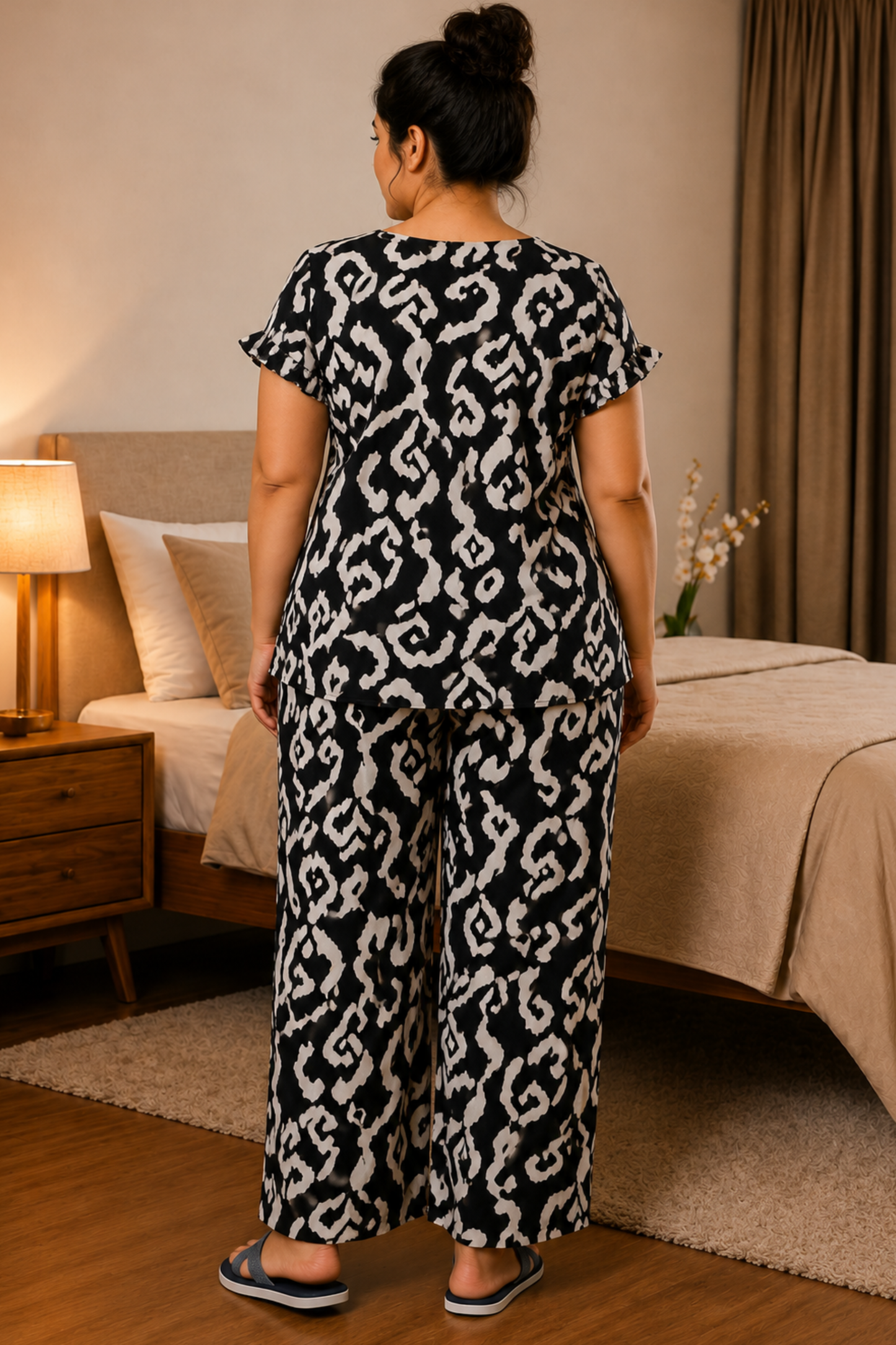 Sunday Noir Rayon Night Suit