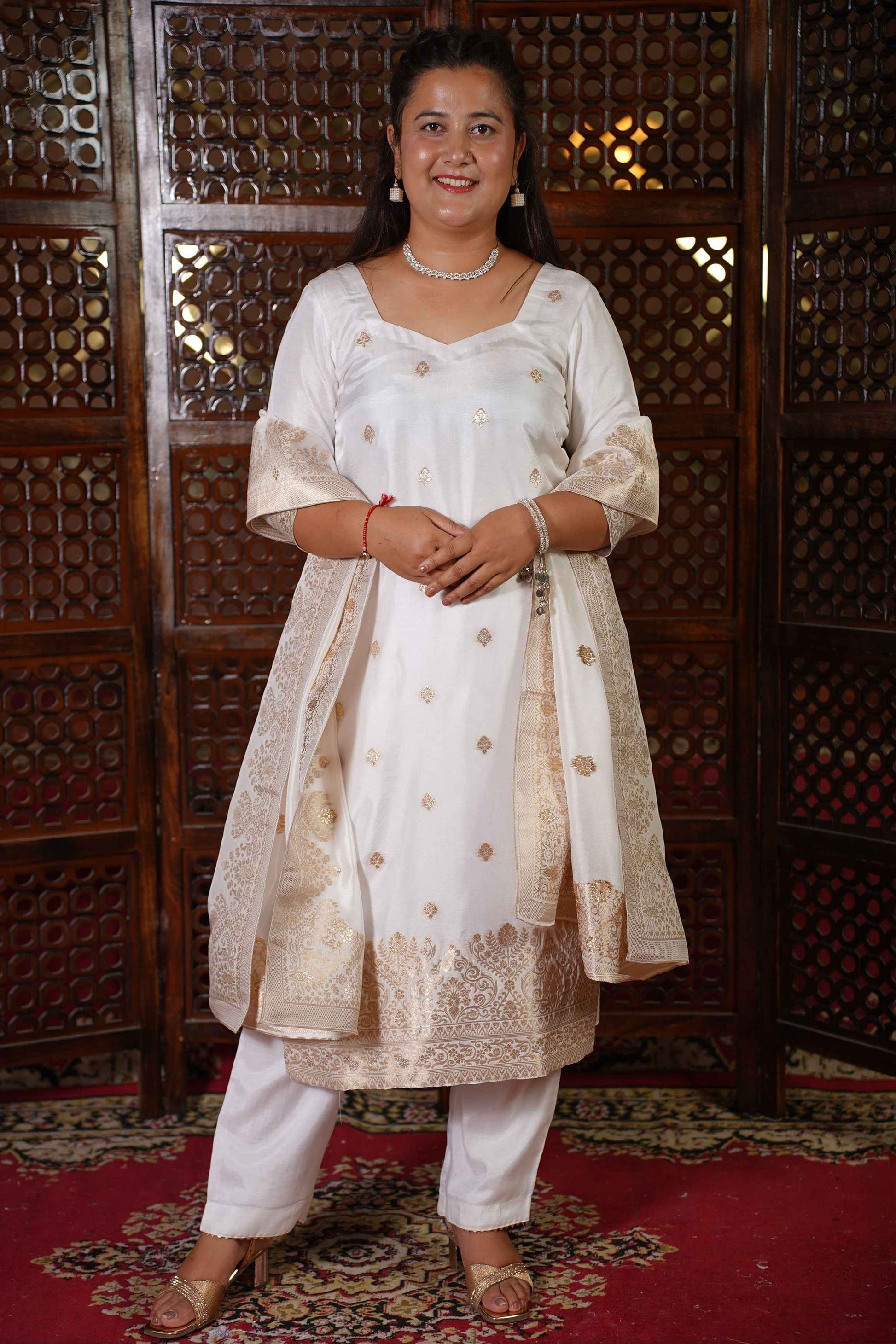 Vibhaa Jacquard Silk Suit Set