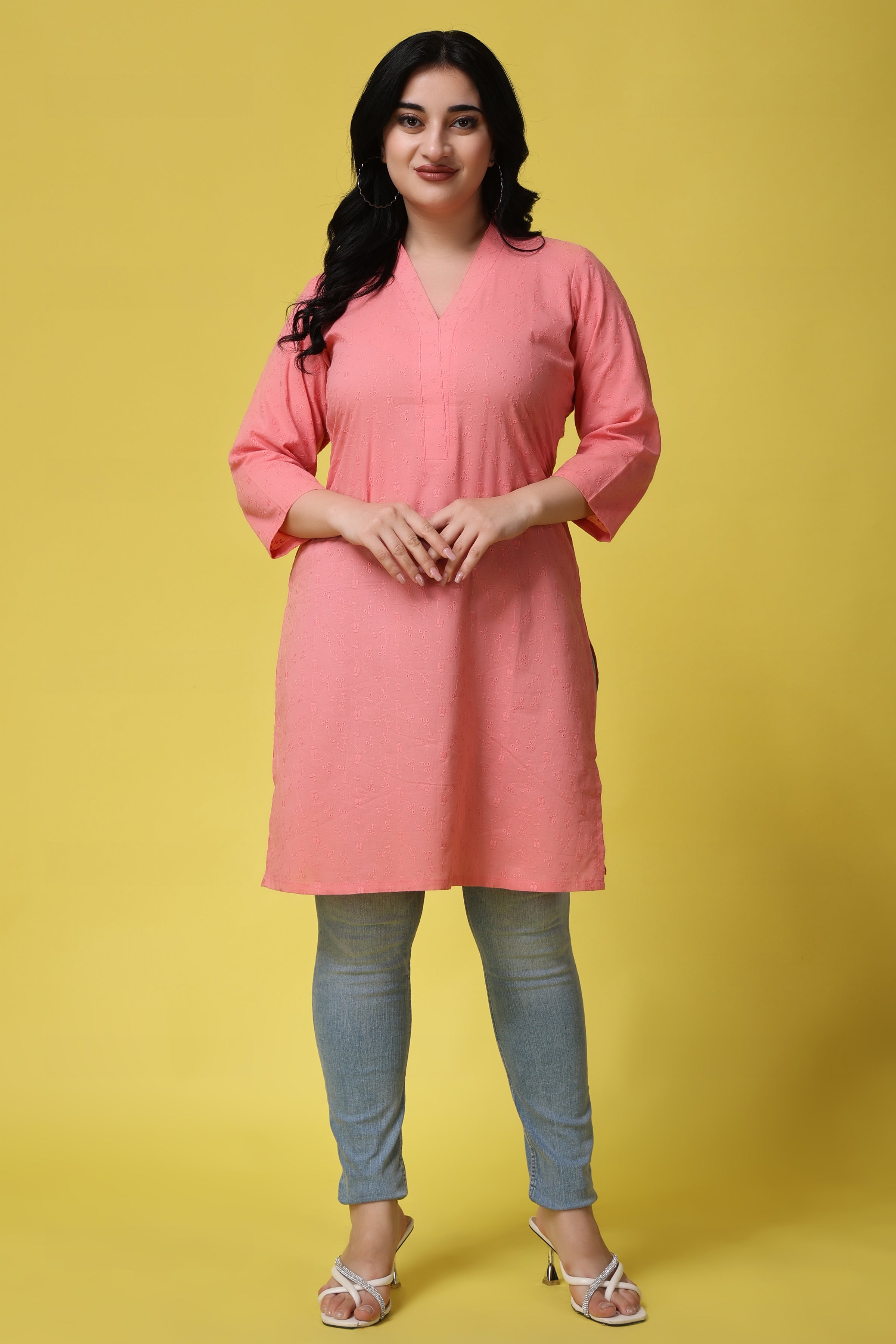 Buy online Women Printed Mandarin Collar Short Kurti from Kurta Kurtis for  Women by New4u for ₹499 at 62% off | 2024 Limeroad.com