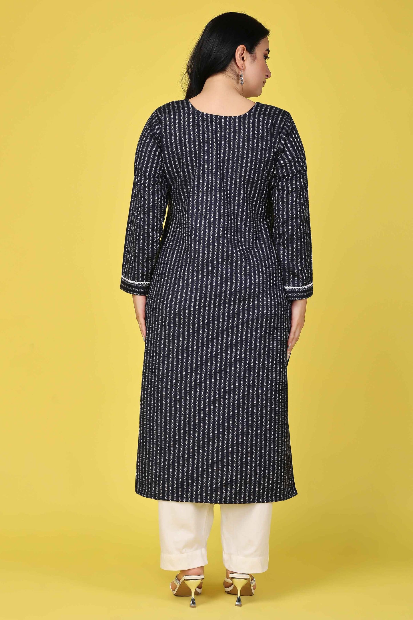 Buy Plus Size ​Northern Lights Woollen Kurta At Apella | Sizes XS to 10 XL | India | Free Delivery | Customized