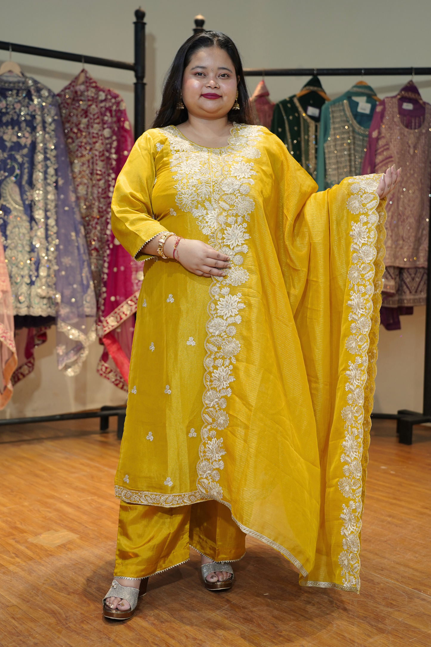 Aarvika Tissue Shimmer Suit With Zari Embroidery