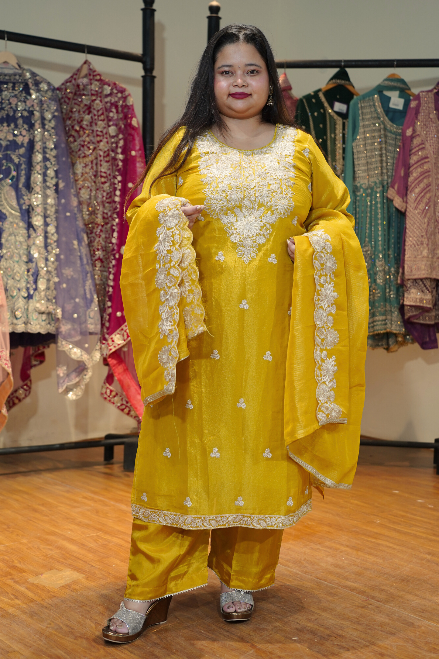 Aarvika Tissue Shimmer Suit With Zari Embroidery