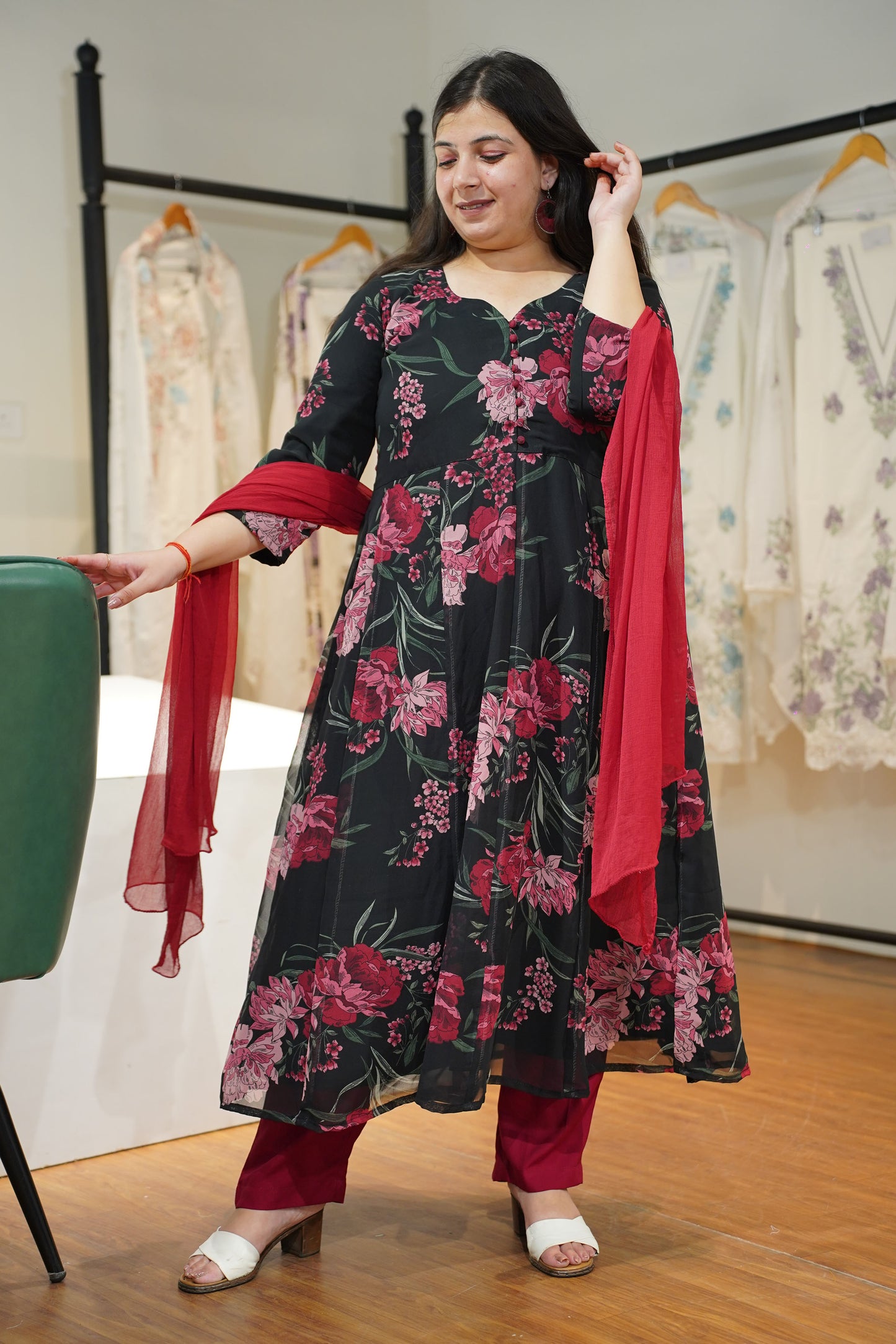 Noor-e-Gulaab Floral Anarkali Set