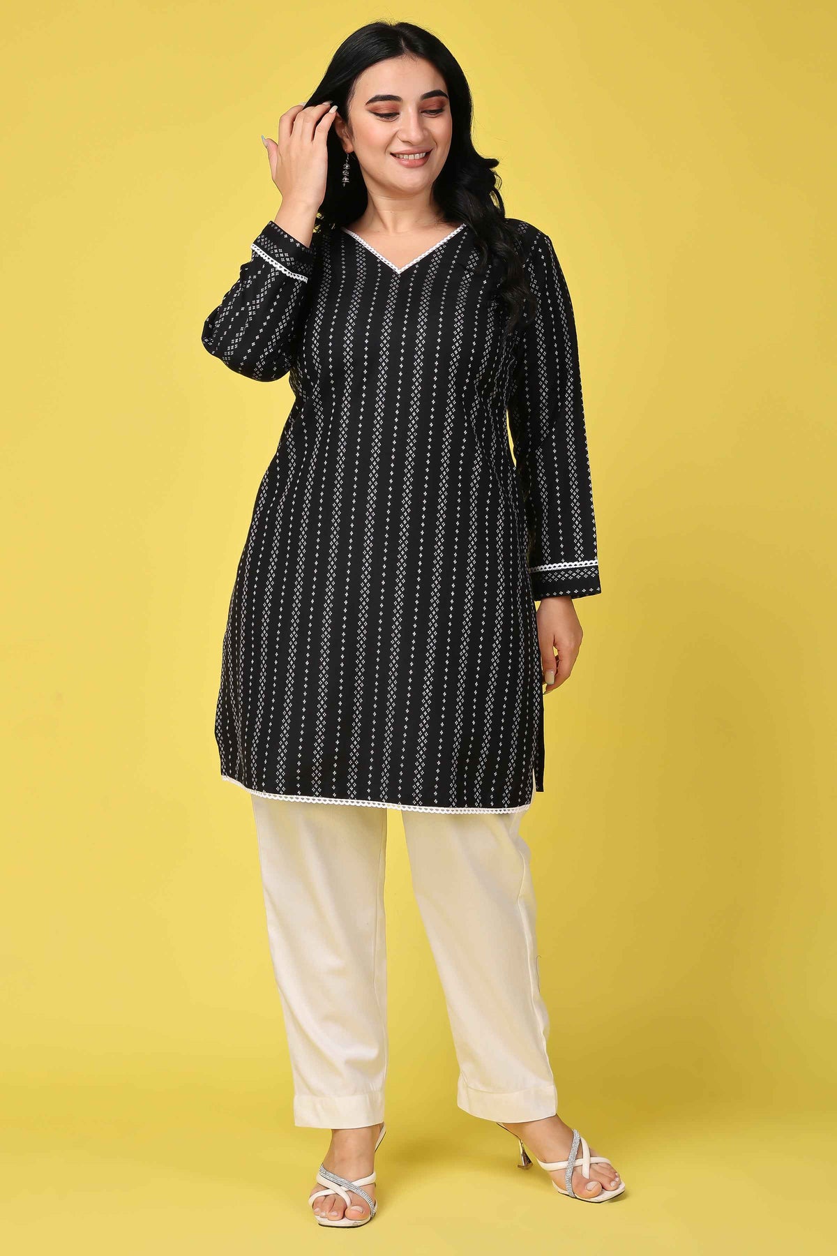 Buy Plus Size ​Cosmic Firelight Woollen Short Kurta At Apella | Sizes XS to 10 XL | India | Free Delivery | Customized