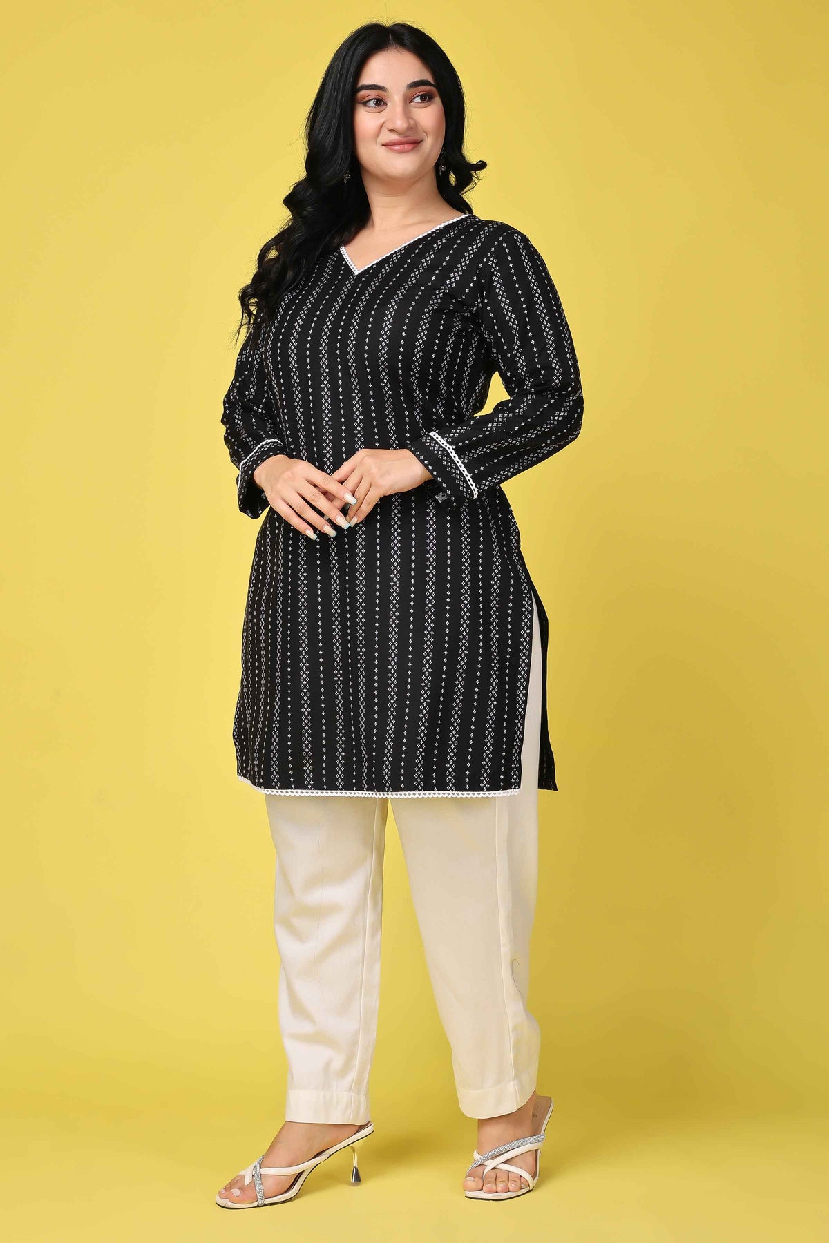 Buy Plus Size ​Cosmic Firelight Woollen Short Kurta At Apella | Sizes XS to 10 XL | India | Free Delivery | Customized