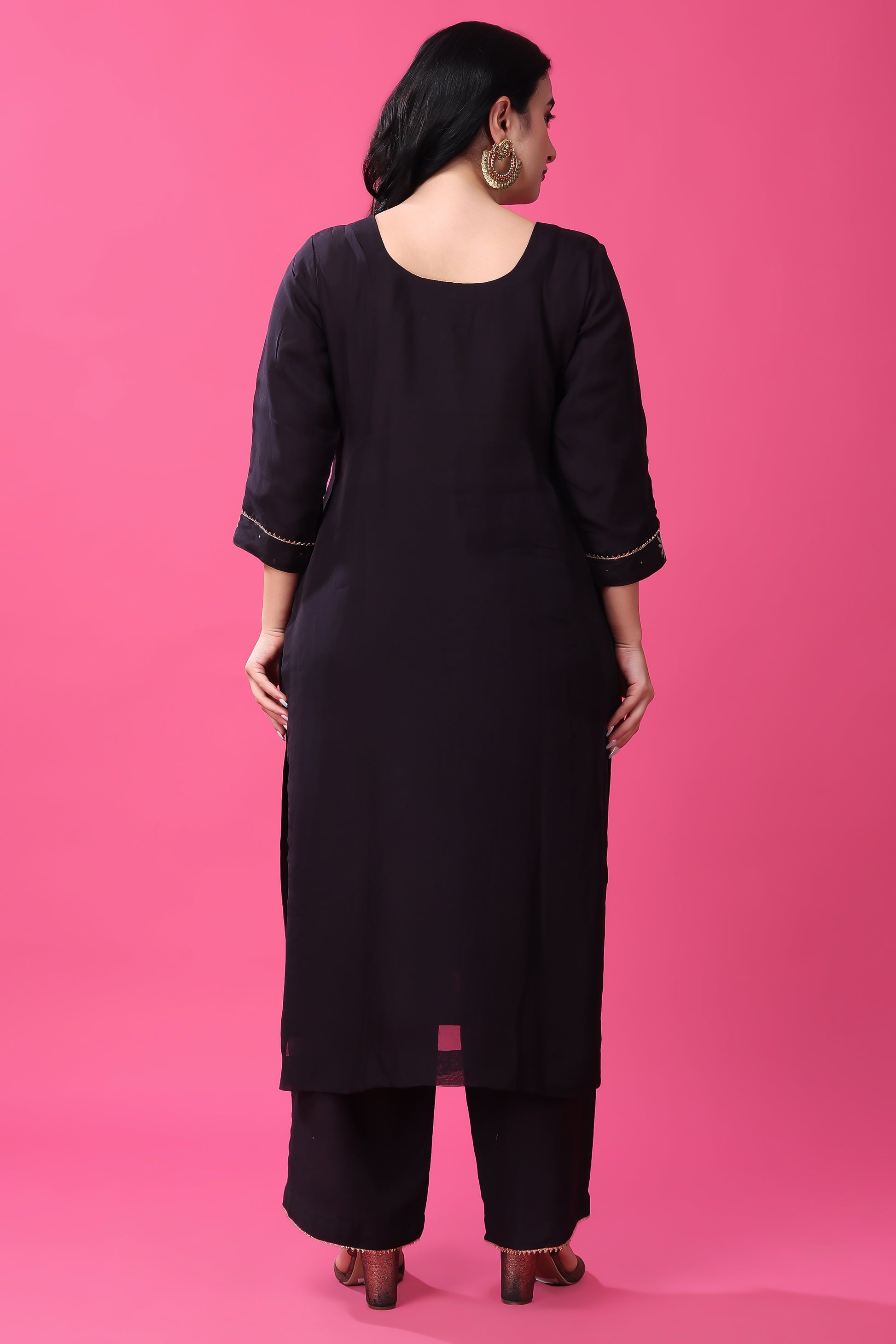 Women Plus Size Auburn Black Organza Suit Set