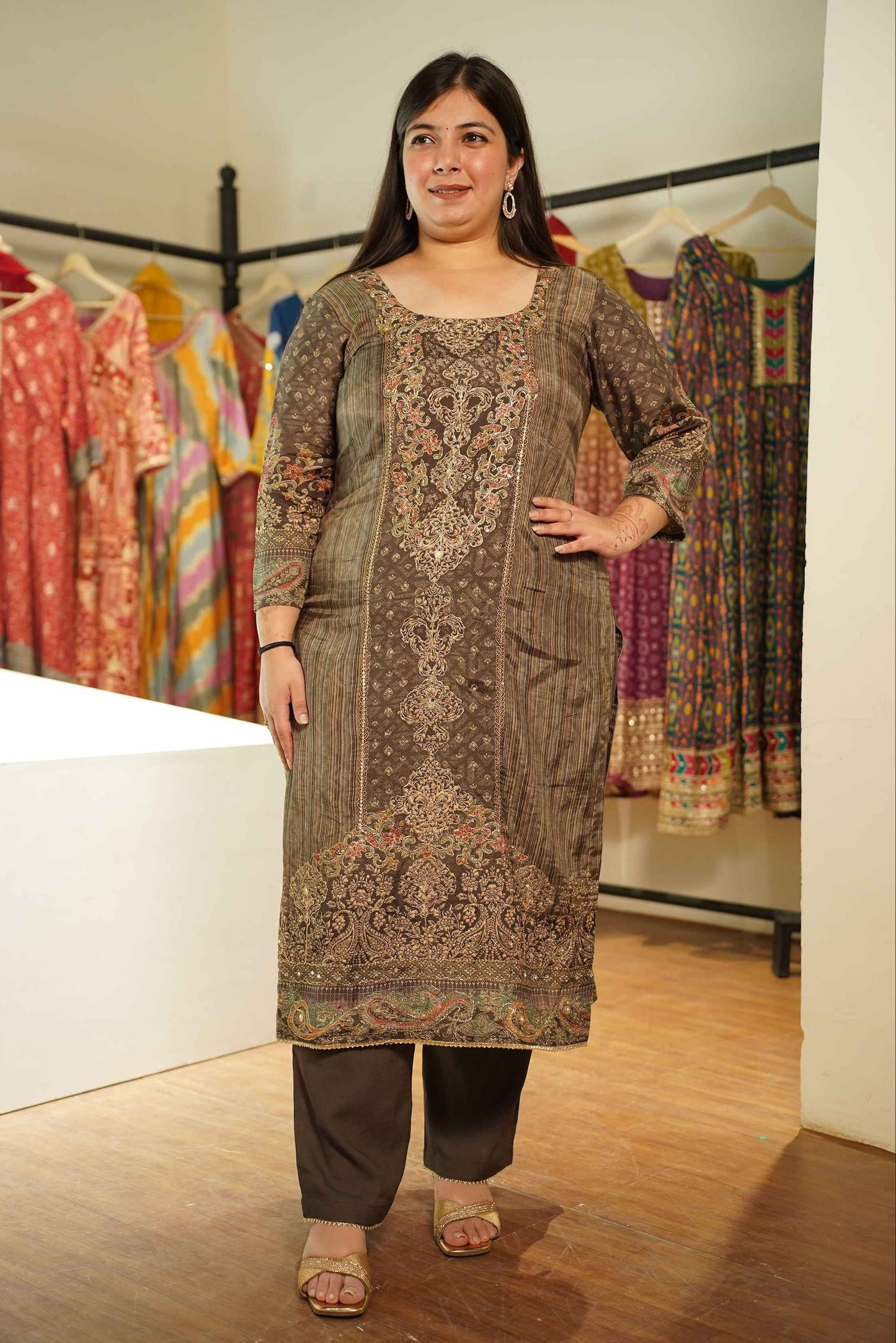 Zarqaa Karachi Muslin Suit with Aari Work