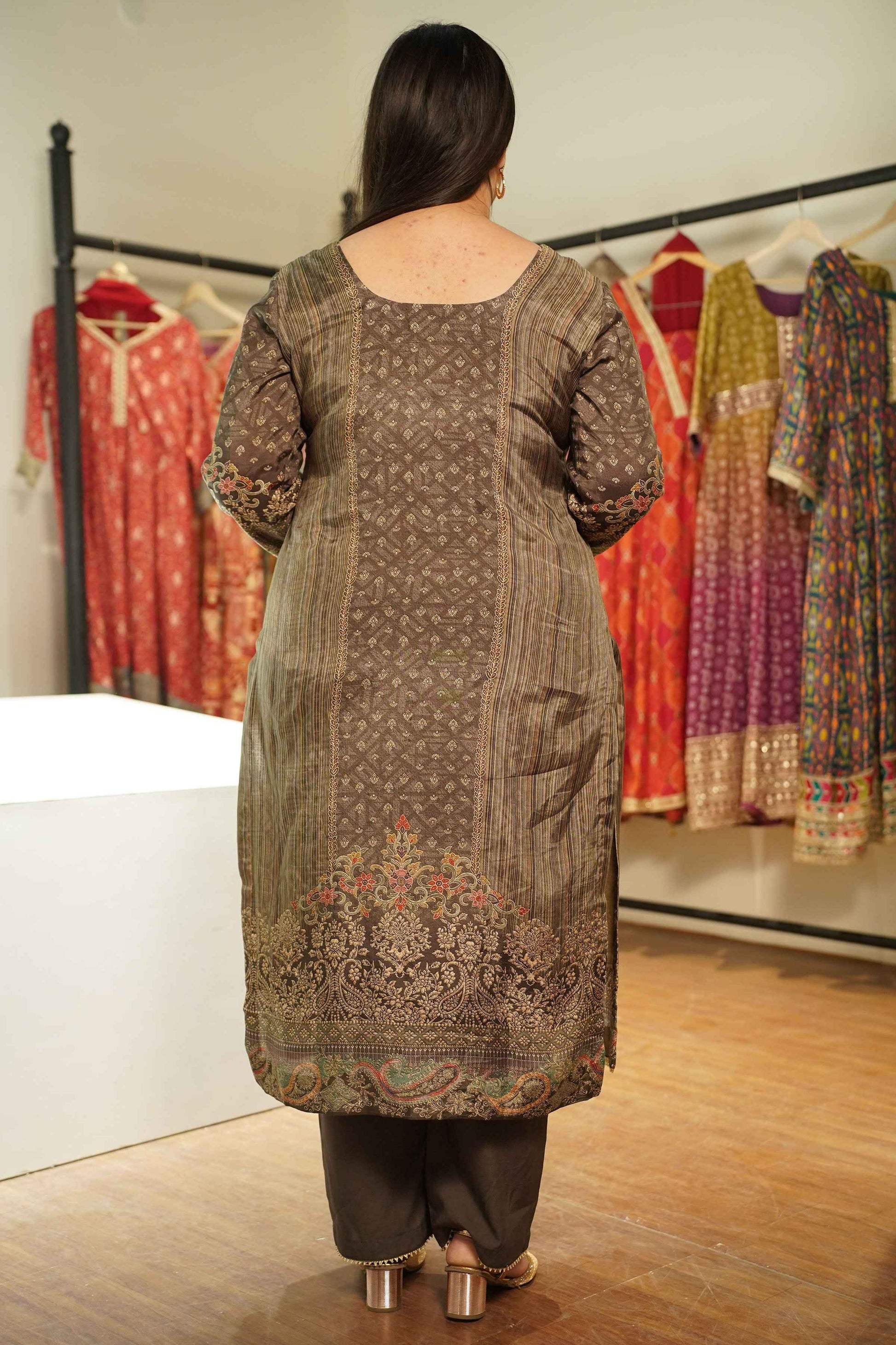 Zarqaa Karachi Muslin Suit with Aari Work