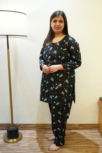 Buy Plus Size ​Cosmic Claus Woollen Night Suit At Apella | Sizes XS to 10 XL | India | Free Delivery | Customized