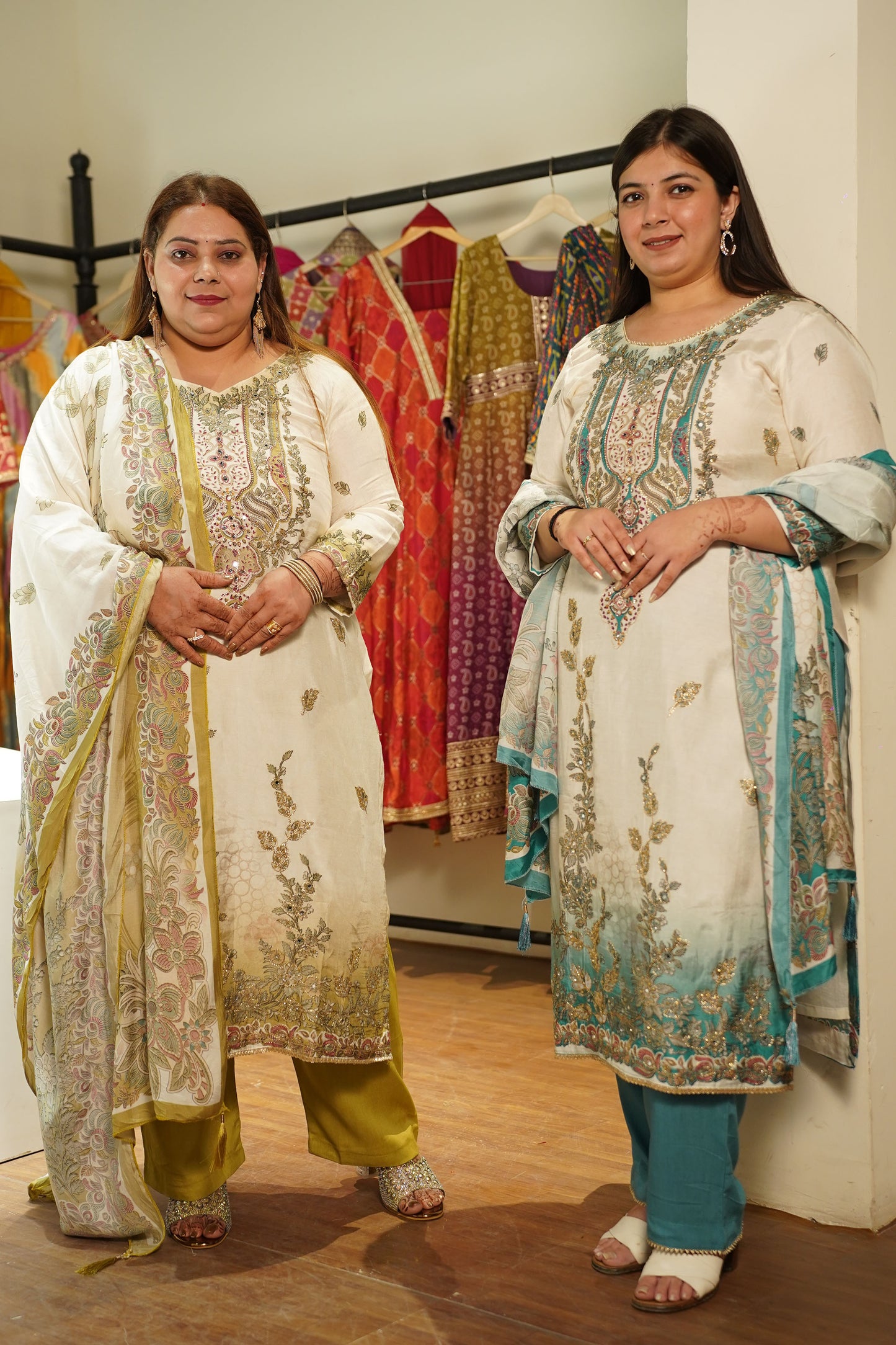 Firozah Ombré Muslin with Aari Work