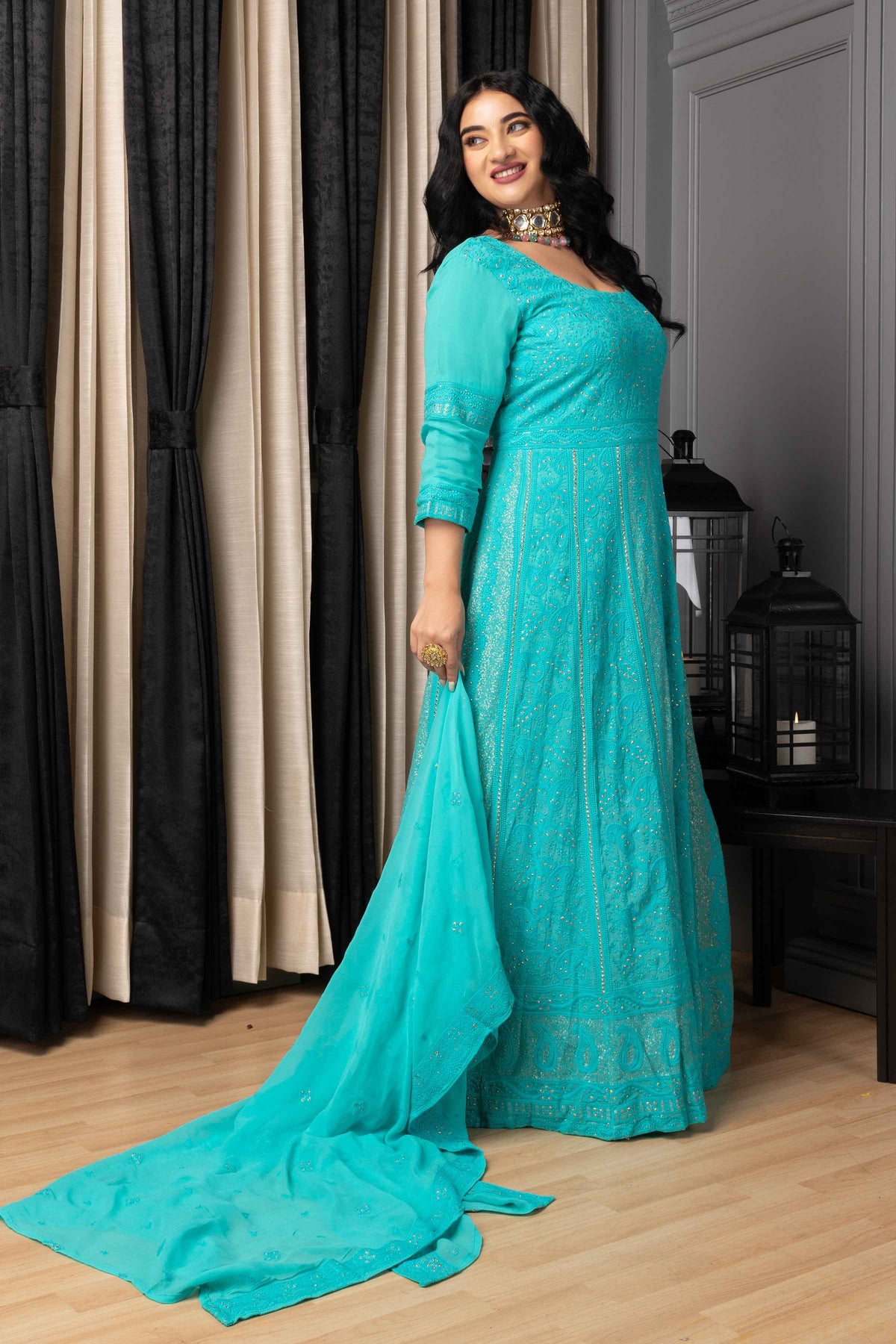 Buy Plus Size ​Neela Sheher Lucknowi Dress At Apella | Sizes XS to 10 XL | India | Free Delivery | Customized