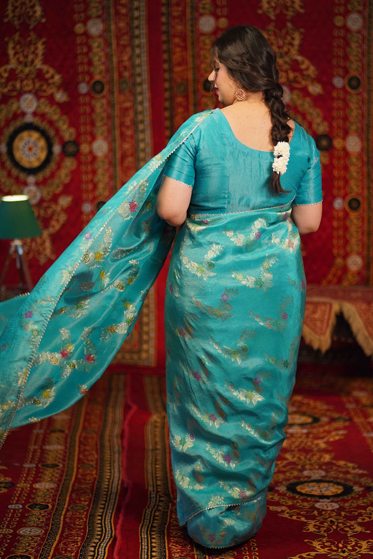 Neeli Dhwani Woven Tissue Saree