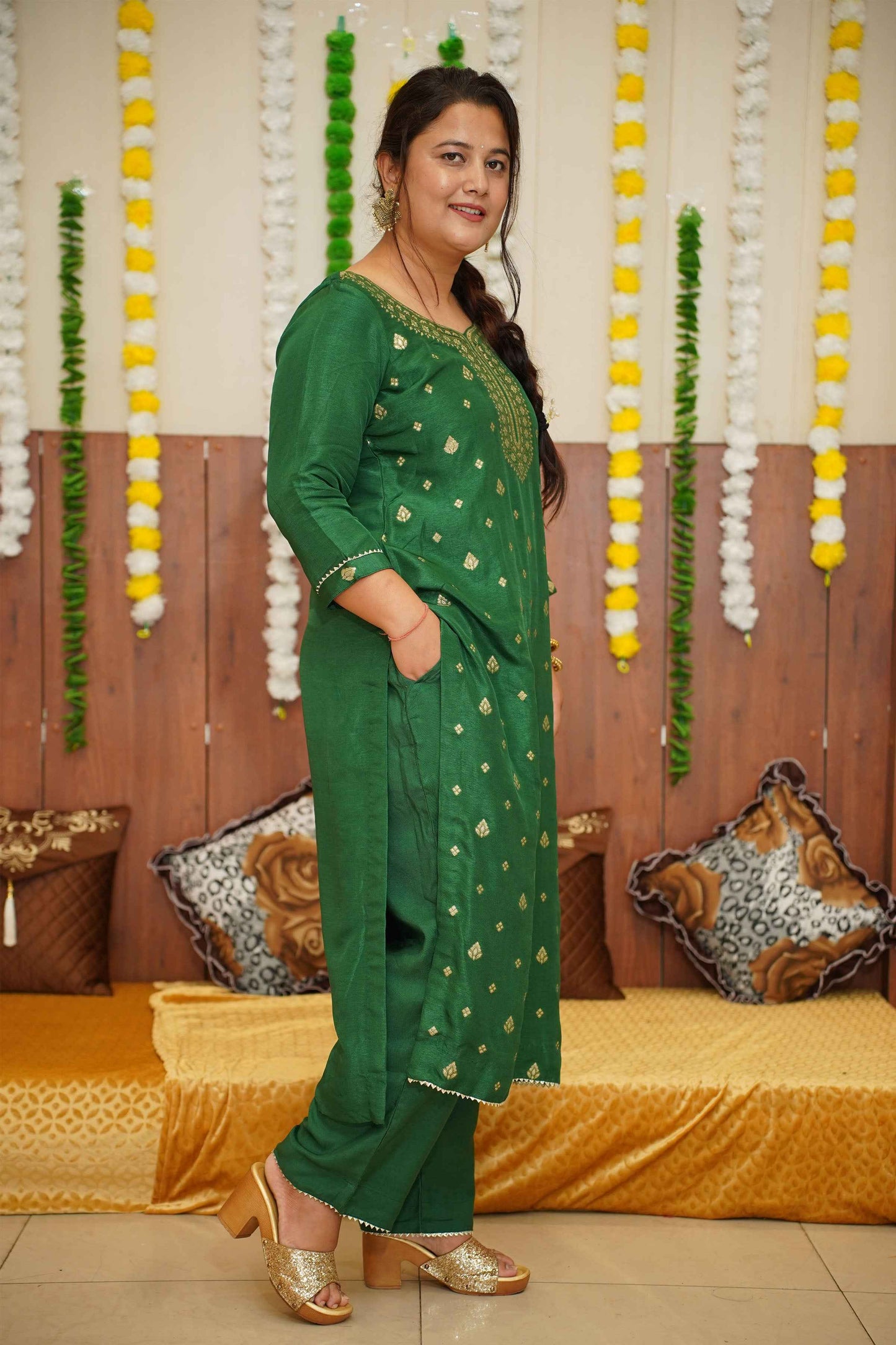 Buy Plus Size ​Garnet Green Fancy Silk Set At Apella | Sizes XS to 10 XL | India | Free Delivery | Customized