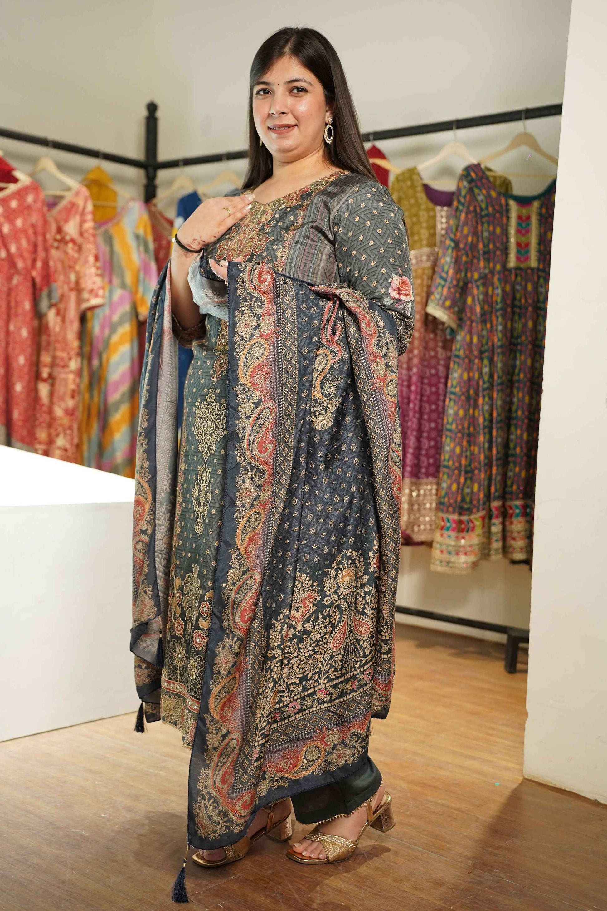 Lailah Karachi Muslin Suit with Aari Work