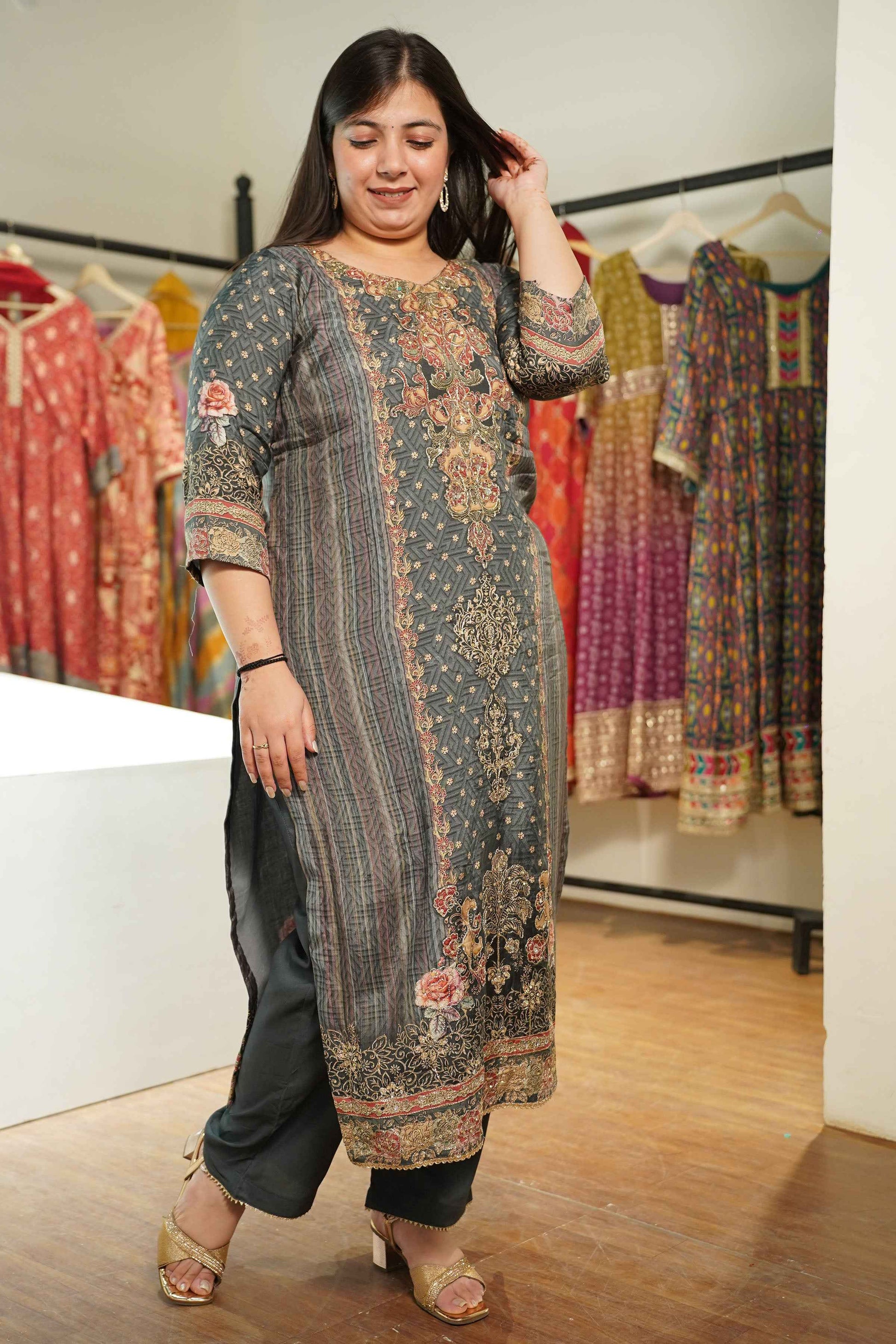 Lailah Karachi Muslin Suit with Aari Work
