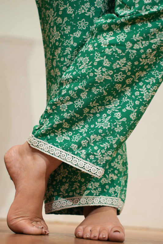 Greeny Meadow Rayon Night Suit