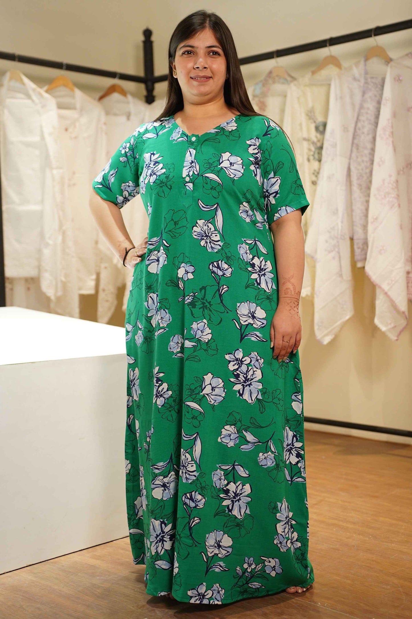 Greeny Splash Rayon Night Gown