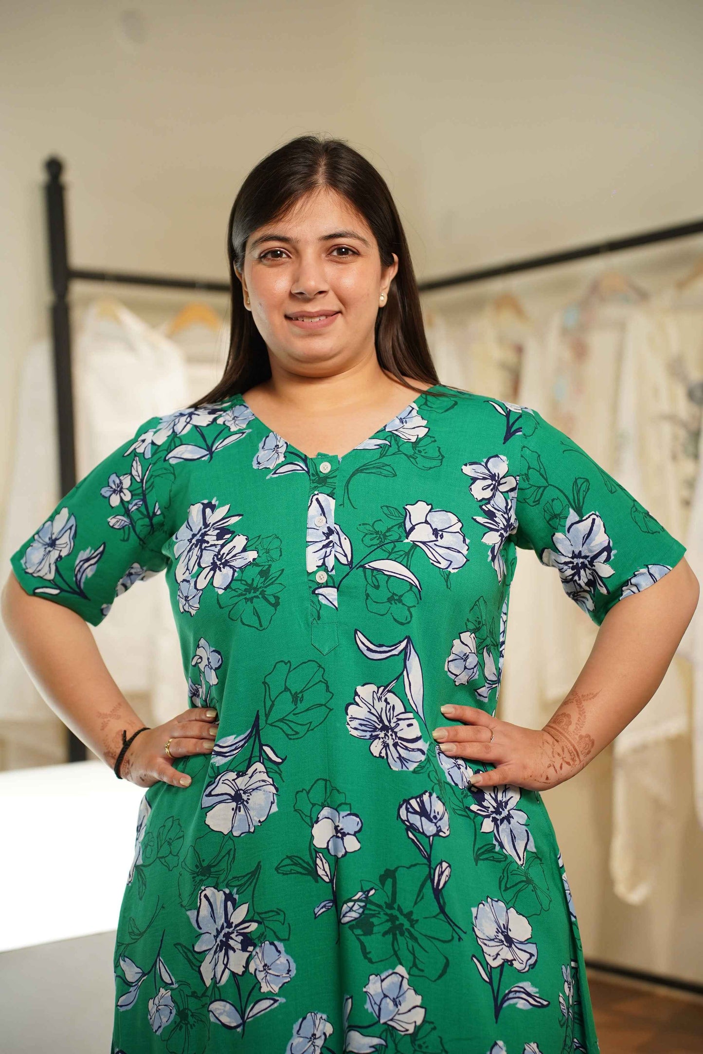 Greeny Splash Rayon Night Gown