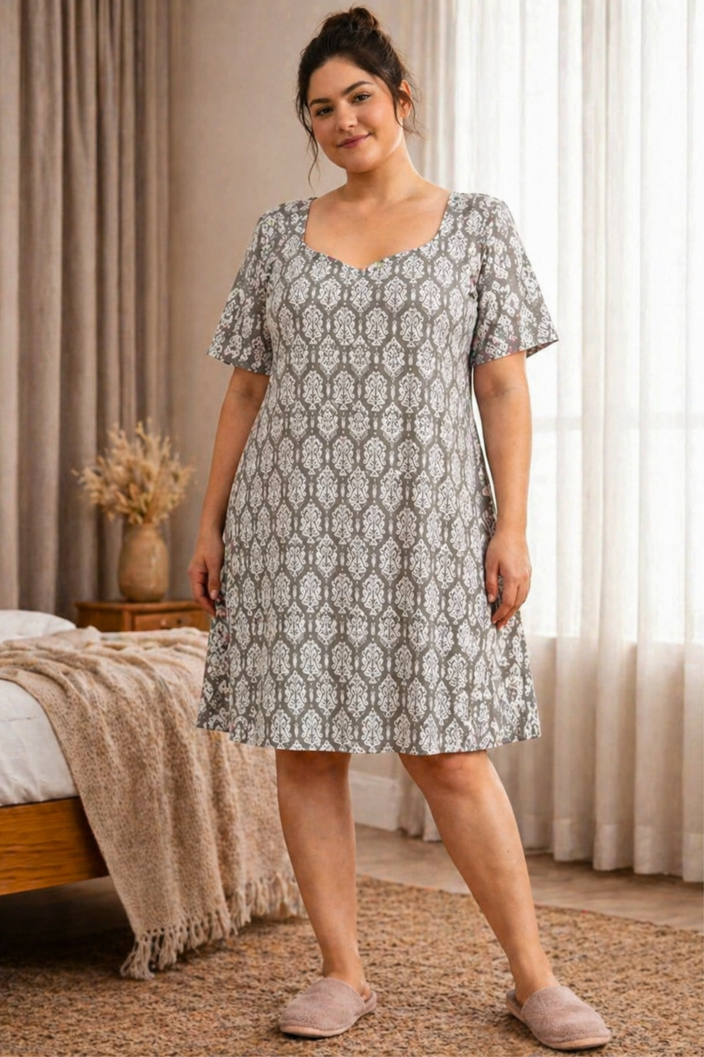 Smoky Ivory Rayon Short Nighty
