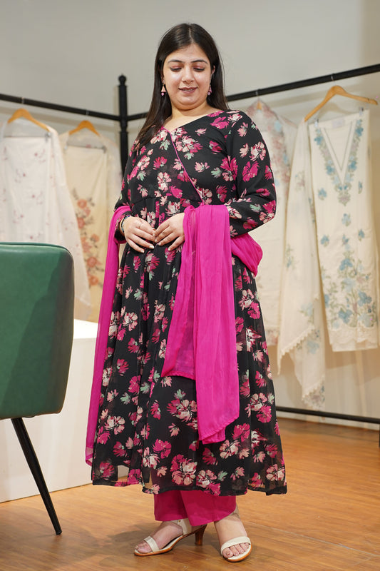 Gulabi Noor Floral Anarkali Set