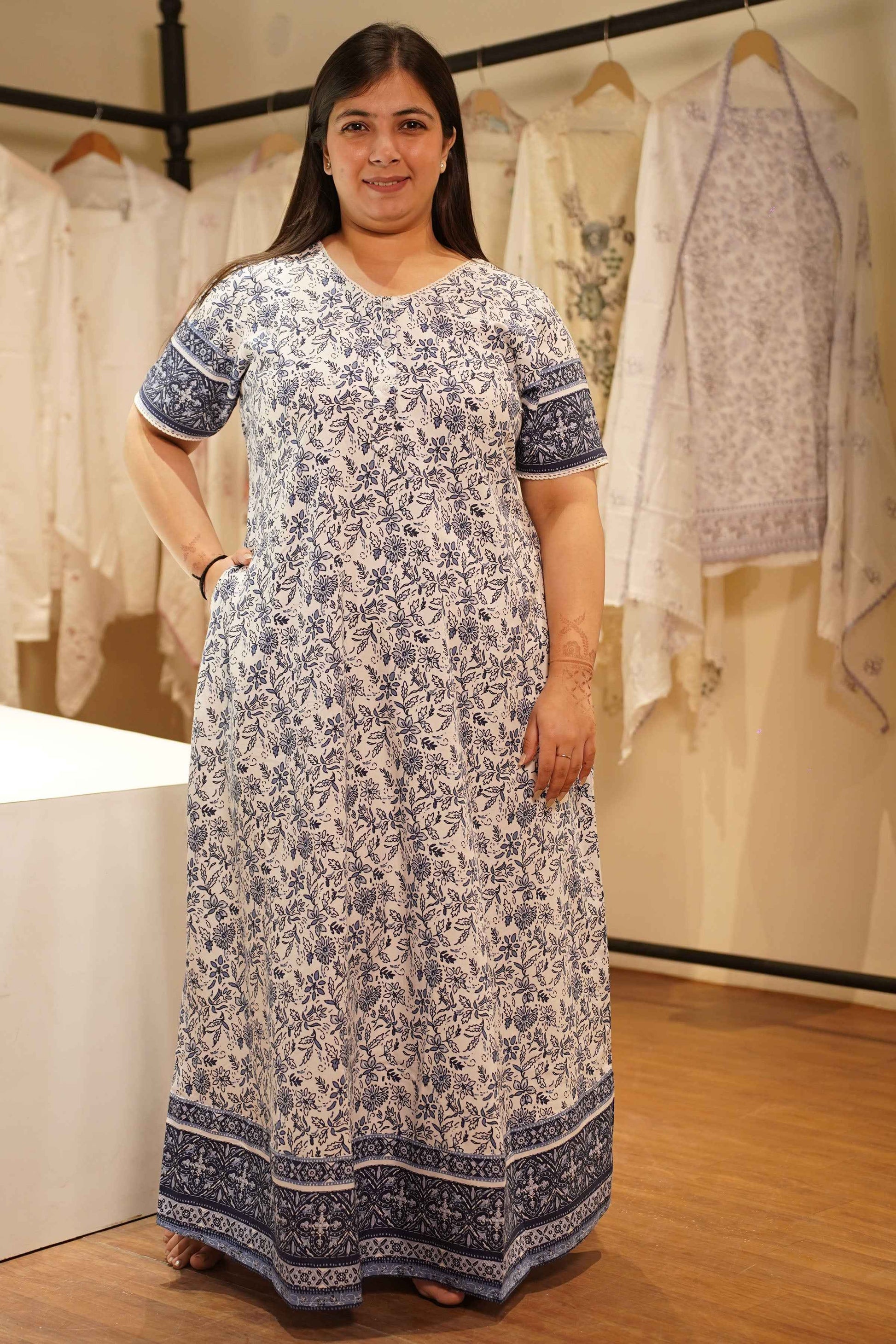 Ivory Bordered Rayon Night Gown