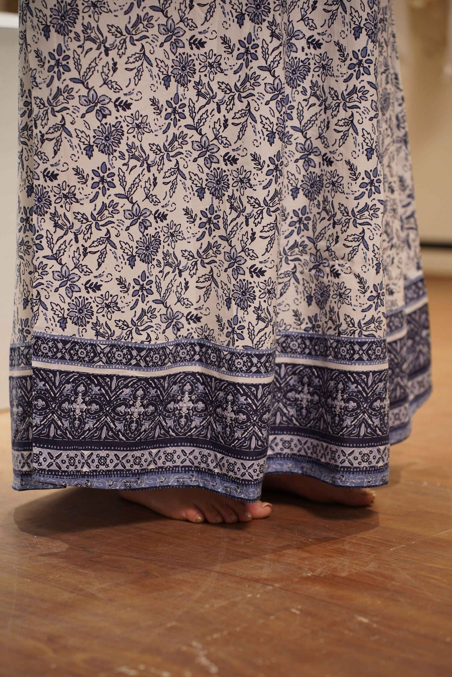 Ivory Bordered Rayon Night Gown