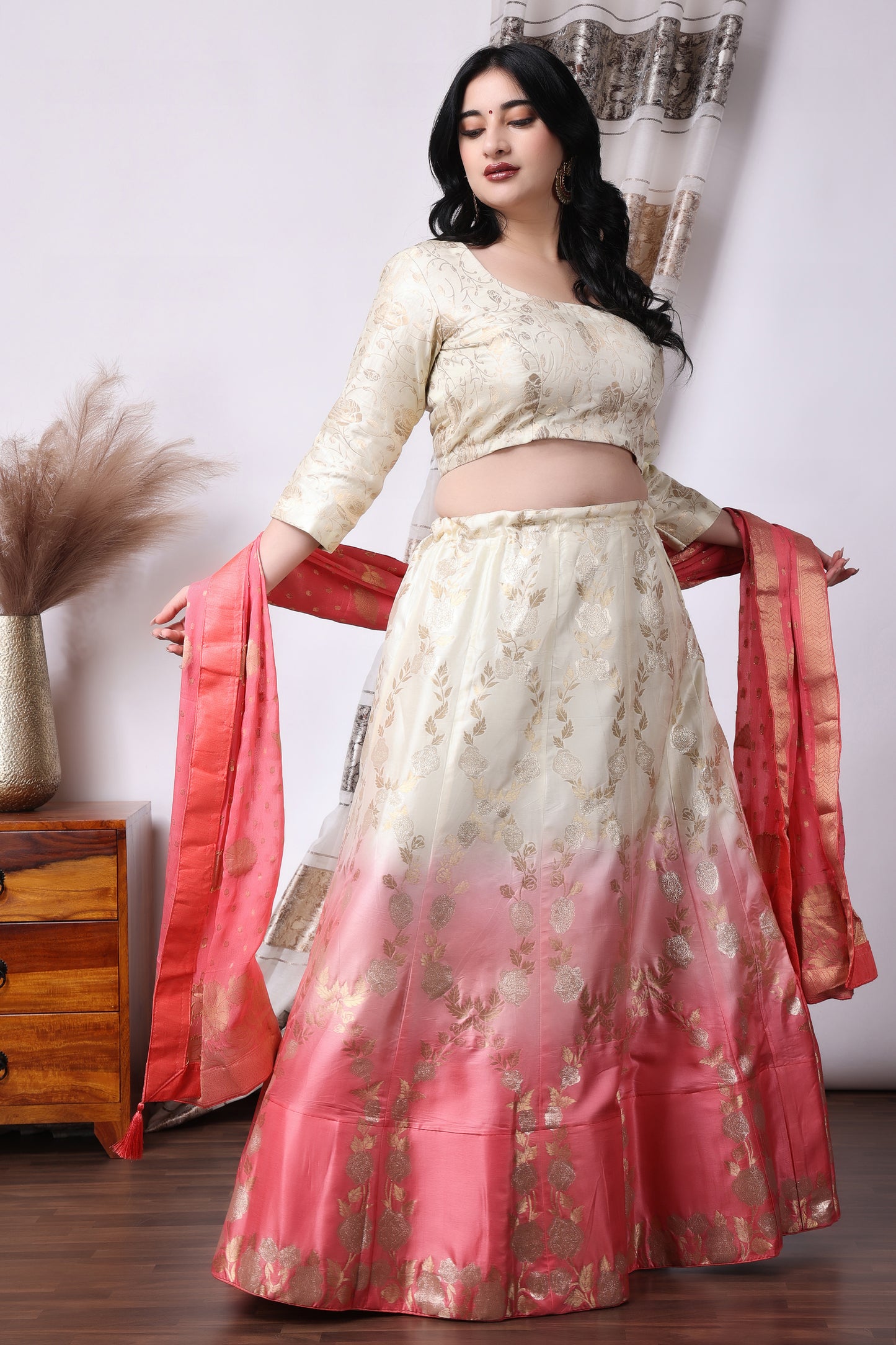 Women Plus Size Gulabi Saanjh Banarasi Silk Lehenga