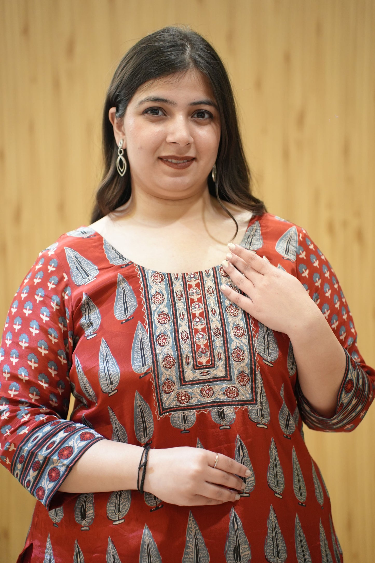 Mehrani Maroon Crepe Suit With Mirror Work