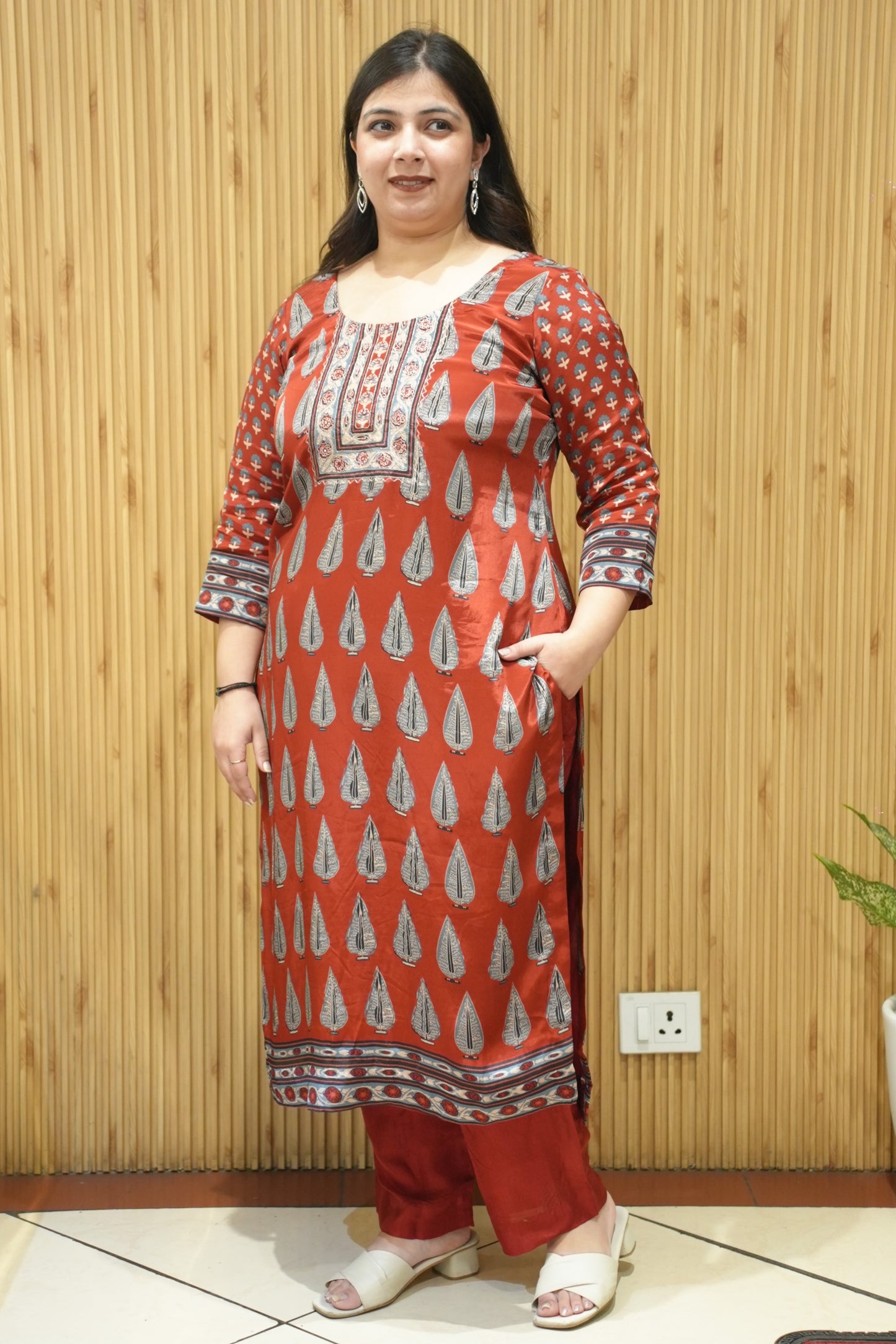 Mehrani Maroon Crepe Suit With Mirror Work