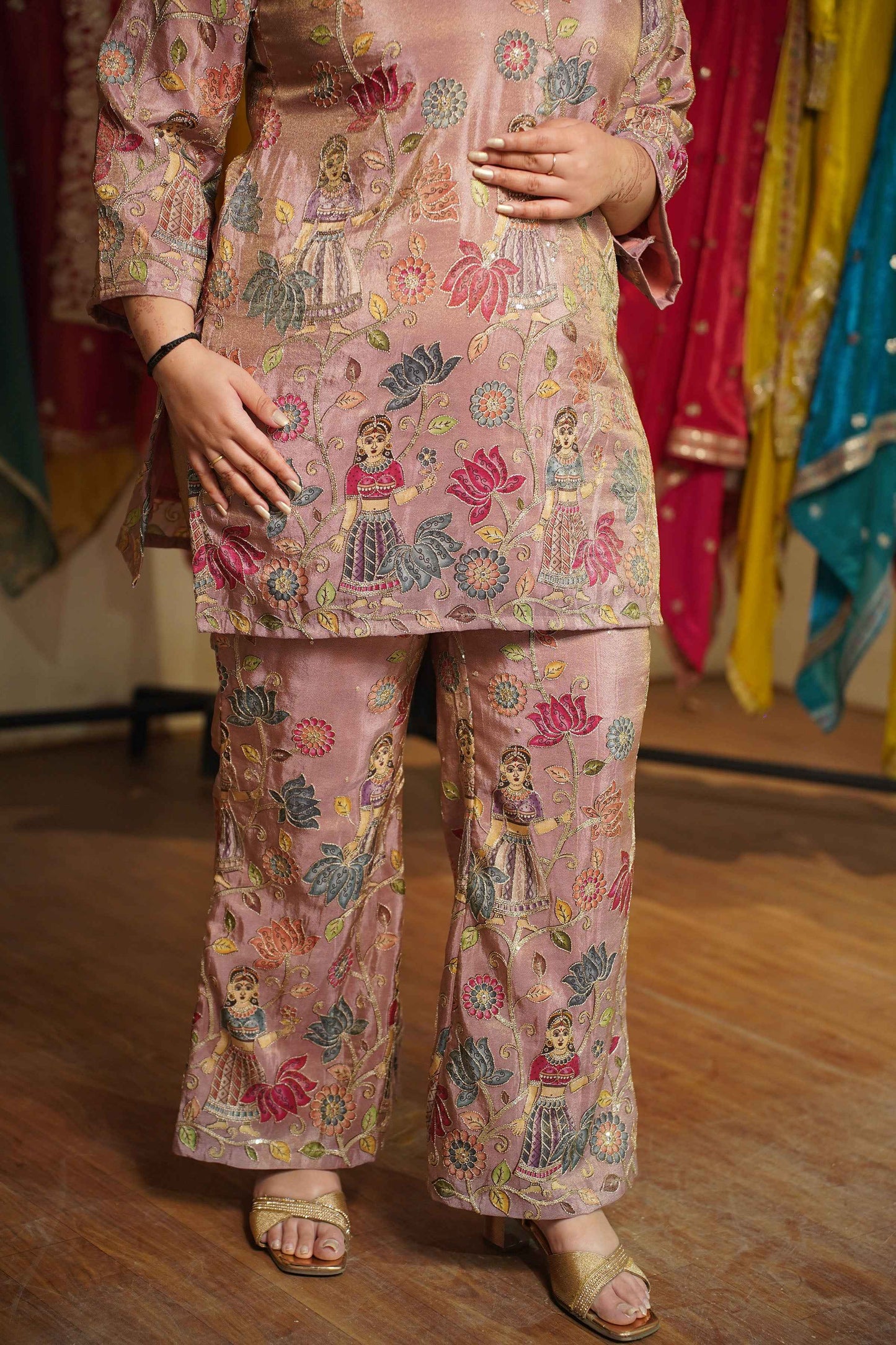 Zil-e-Mauve Tissue Co-ord Set With Placement Work