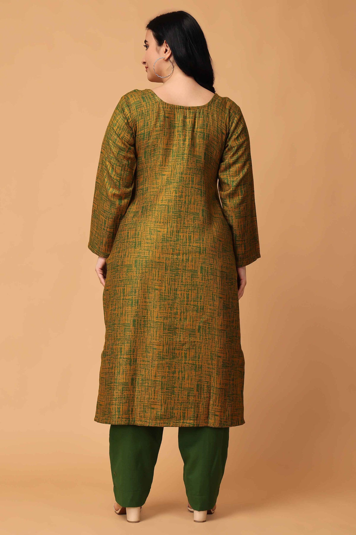 Buy Plus Size ​Sunset Serenade Woollen Kurta Set At Apella | Sizes XS to 10 XL | India | Free Delivery | Customized