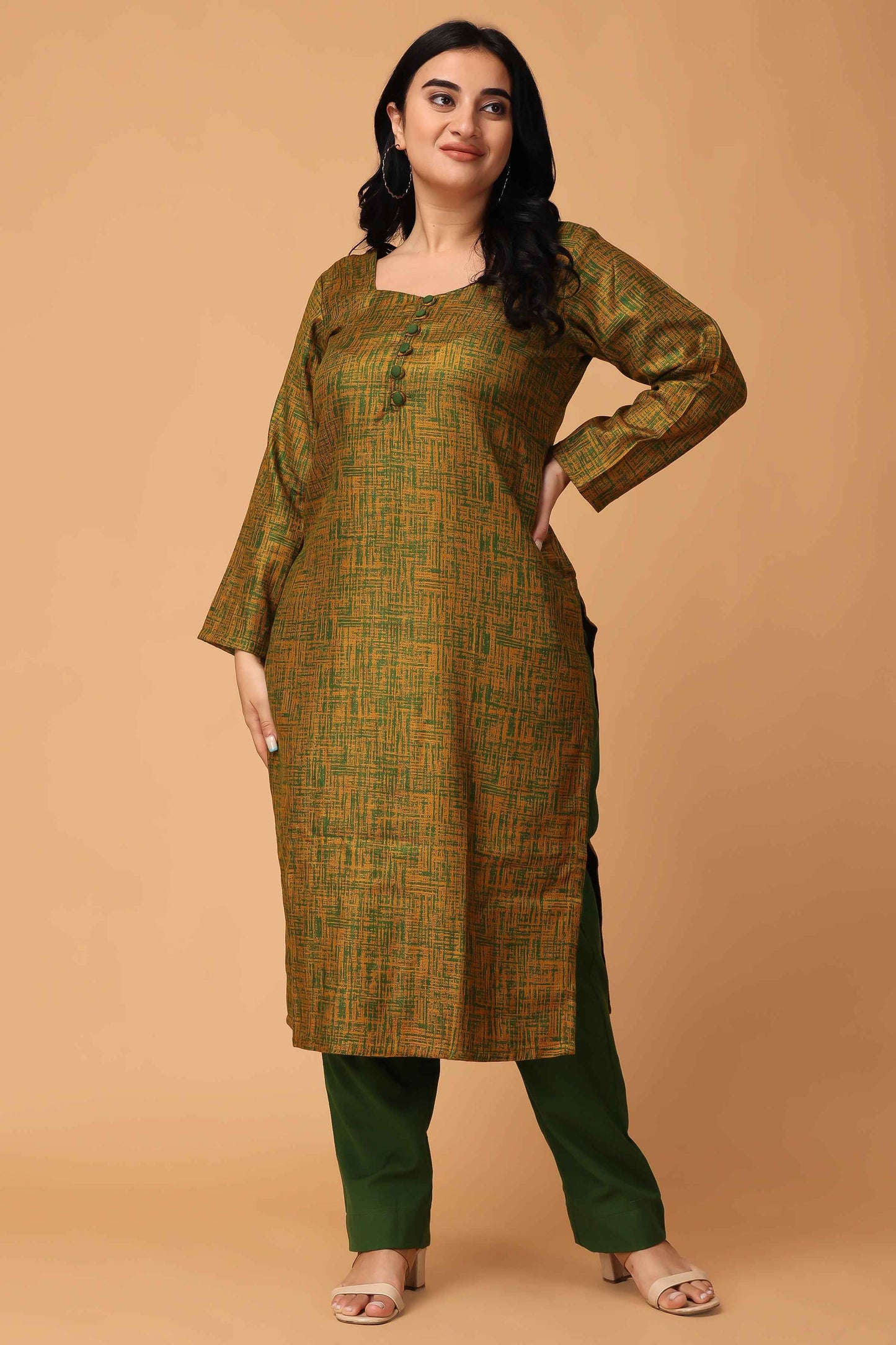 Buy Plus Size ​Sunset Serenade Woollen Kurta Set At Apella | Sizes XS to 10 XL | India | Free Delivery | Customized