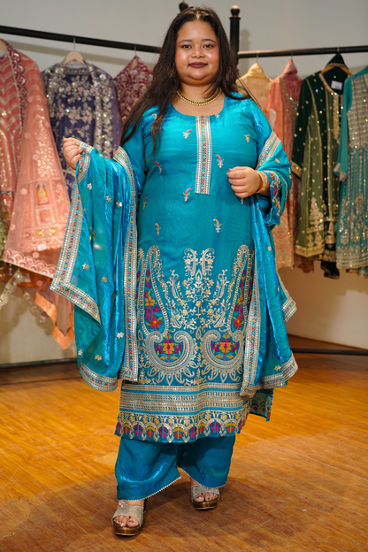 Miraya Blue Suit Set With Zari & Thread Embroidery