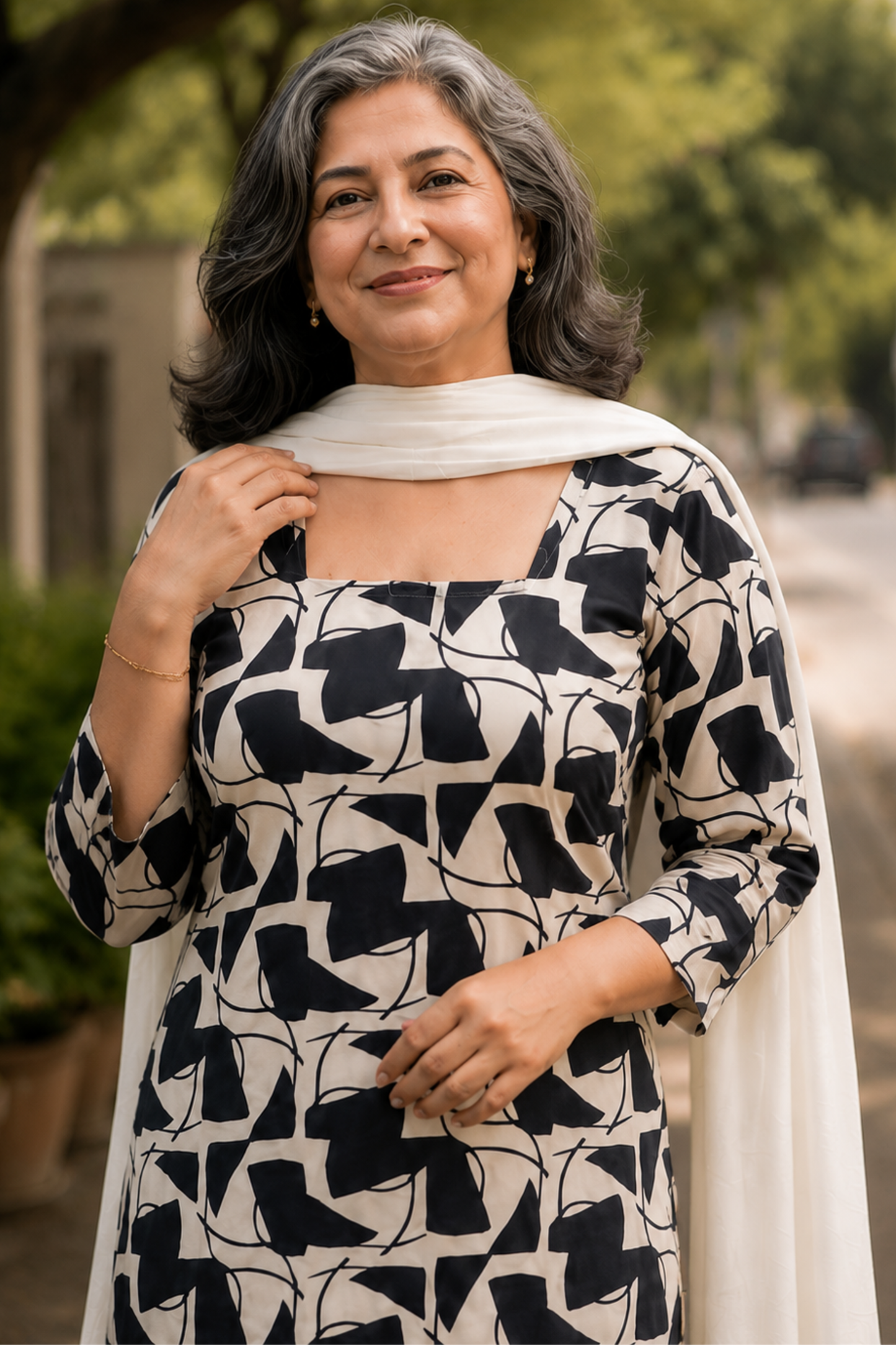 Ivory Eclipse Farshi Salwar Suit