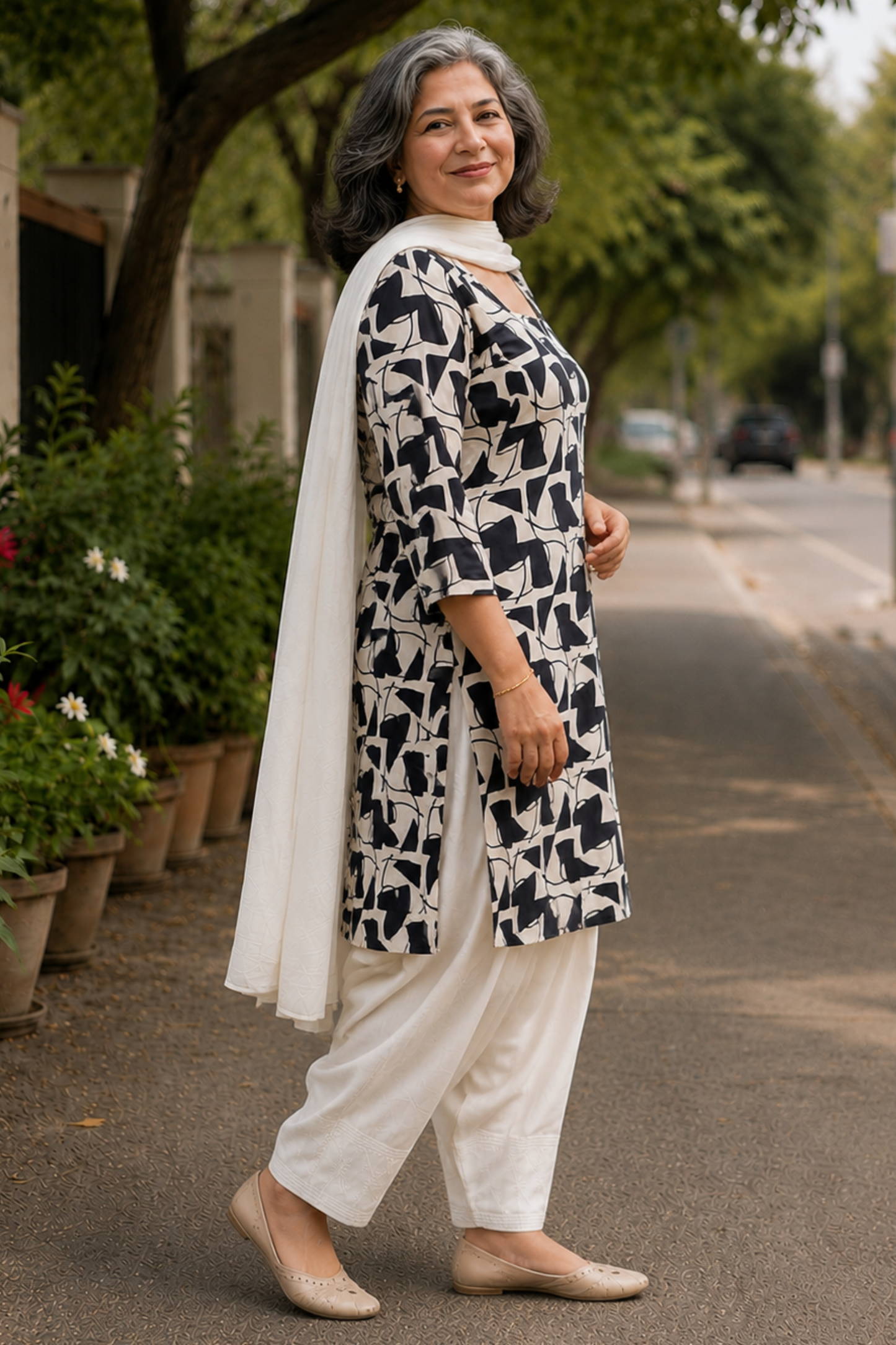 Ivory Eclipse Farshi Salwar Suit