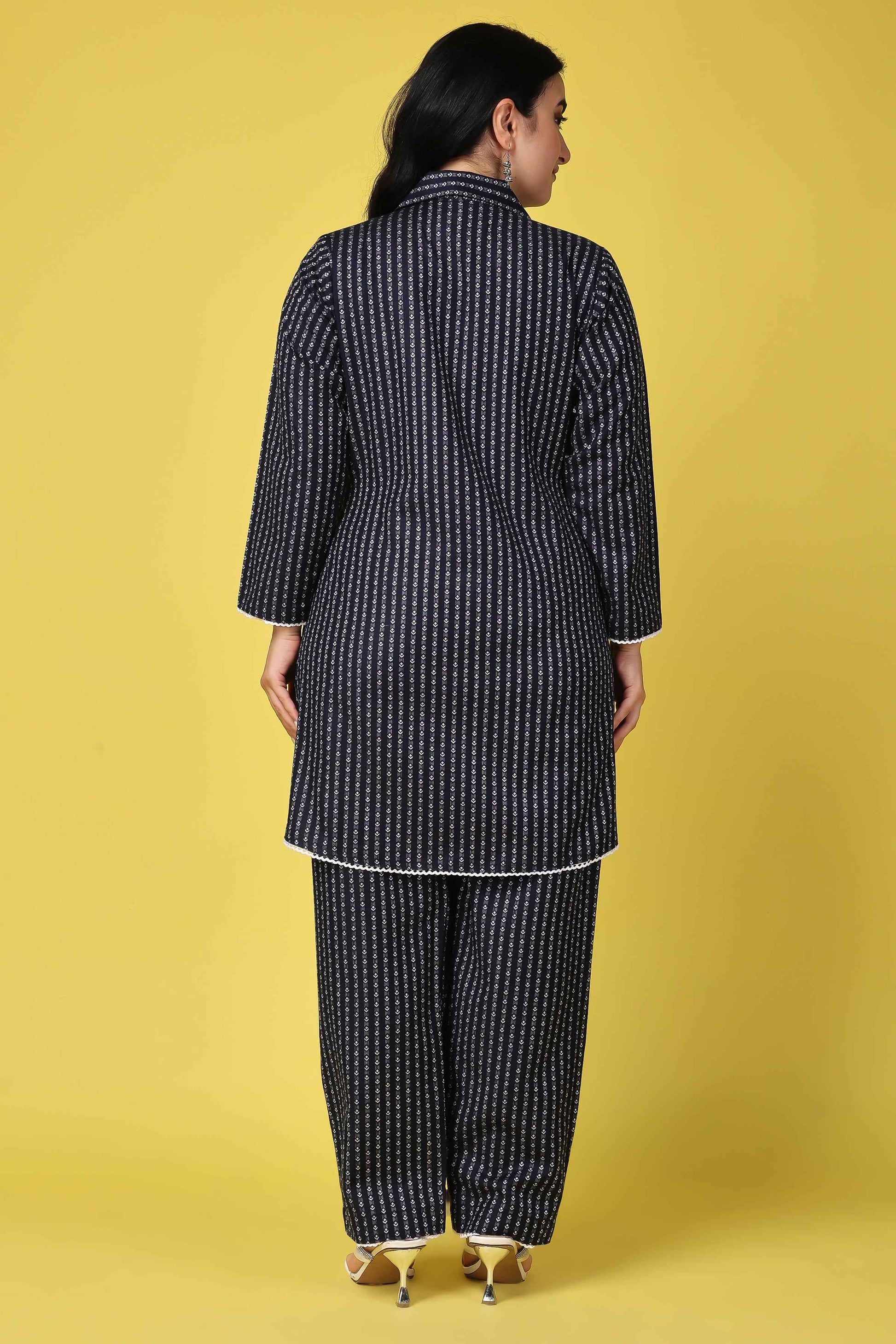 Buy Plus Size ​Northern Lights Woollen Co-ord Set At Apella | Sizes XS to 10 XL | India | Free Delivery | Customized