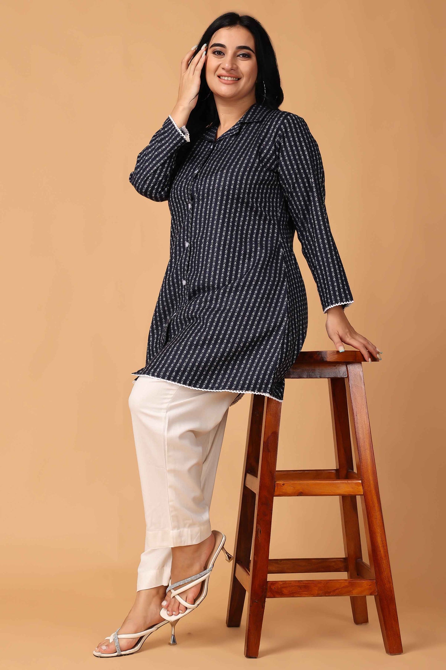 Buy Plus Size ​Northern Lights Woollen Short Kurta At Apella | Sizes XS to 10 XL | India | Free Delivery | Customized